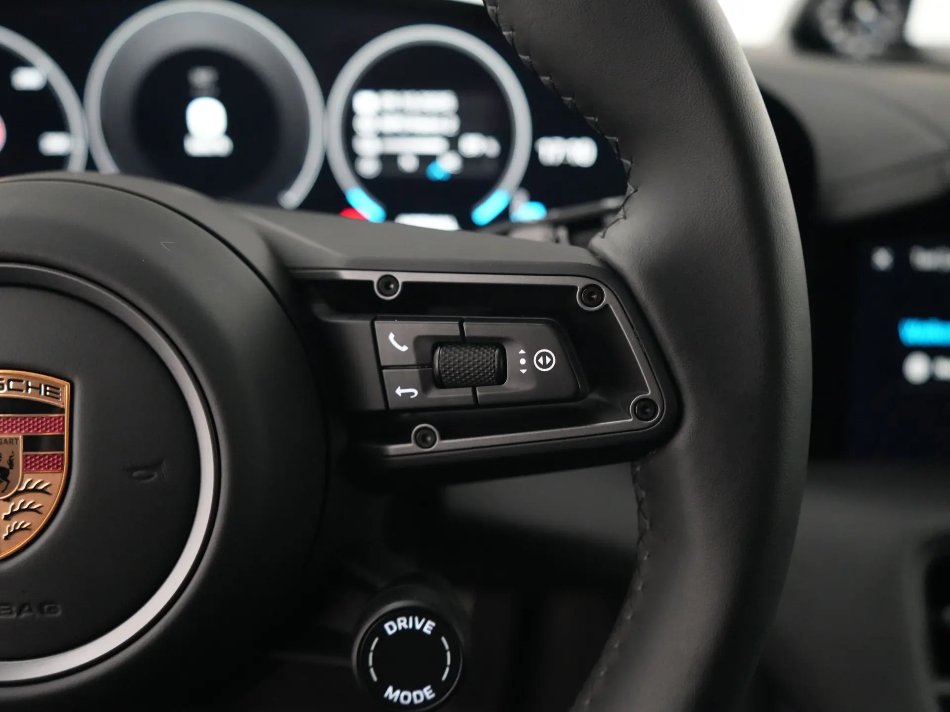 Taycan Sport Turismo 