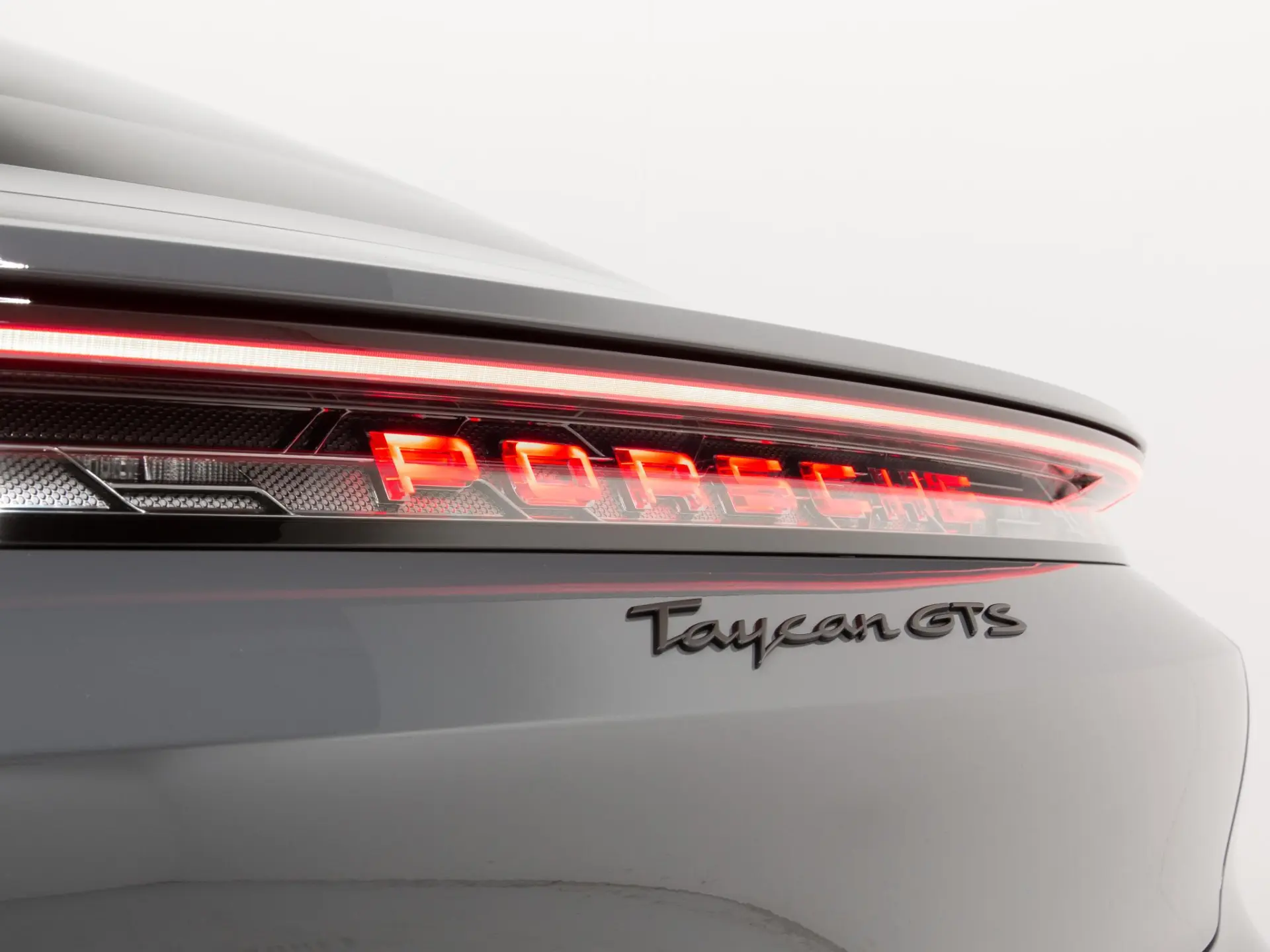 Taycan GTS