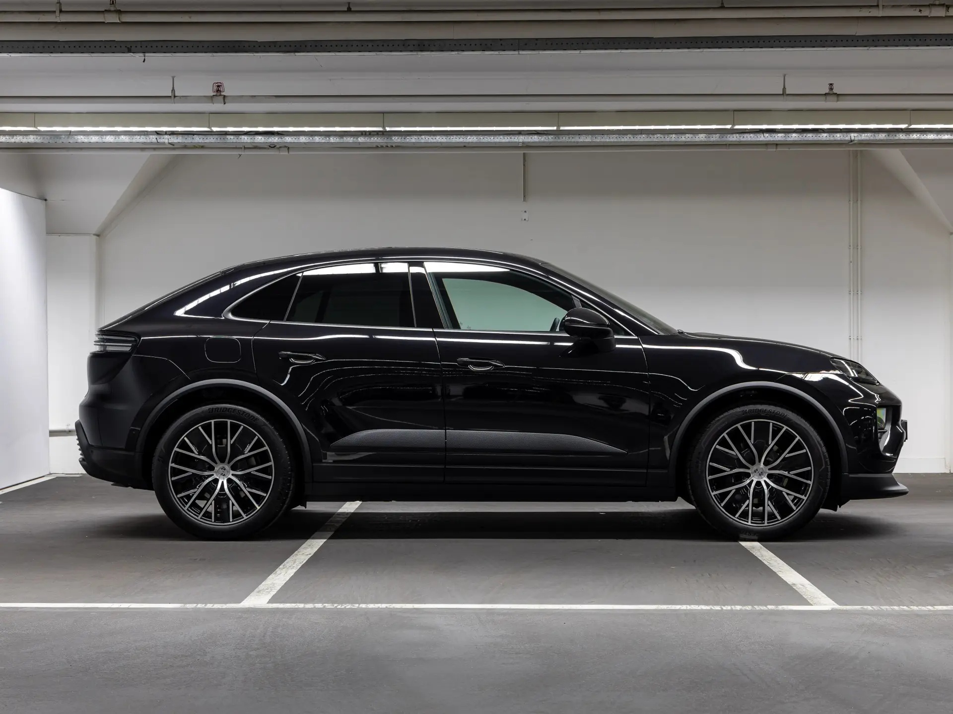 Macan 4