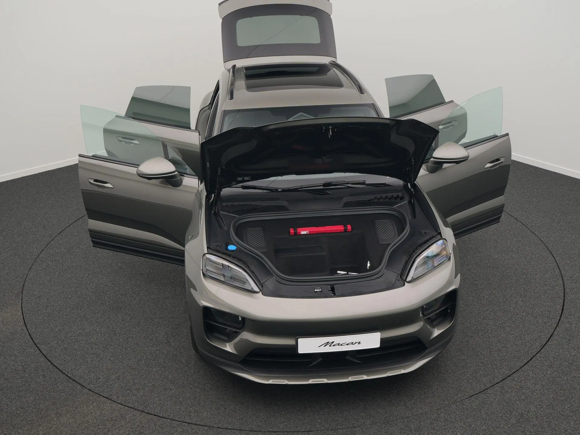 Macan 4 S