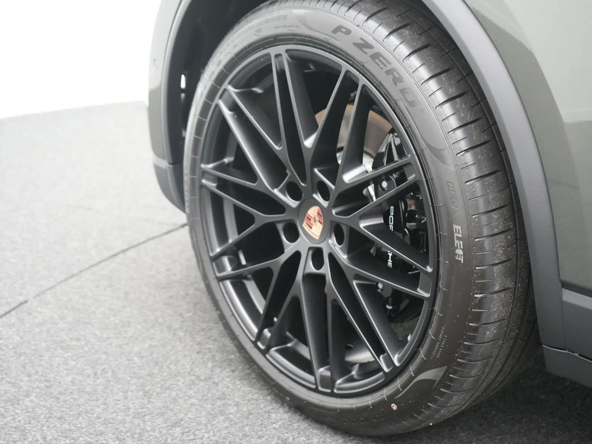 Macan 4 S