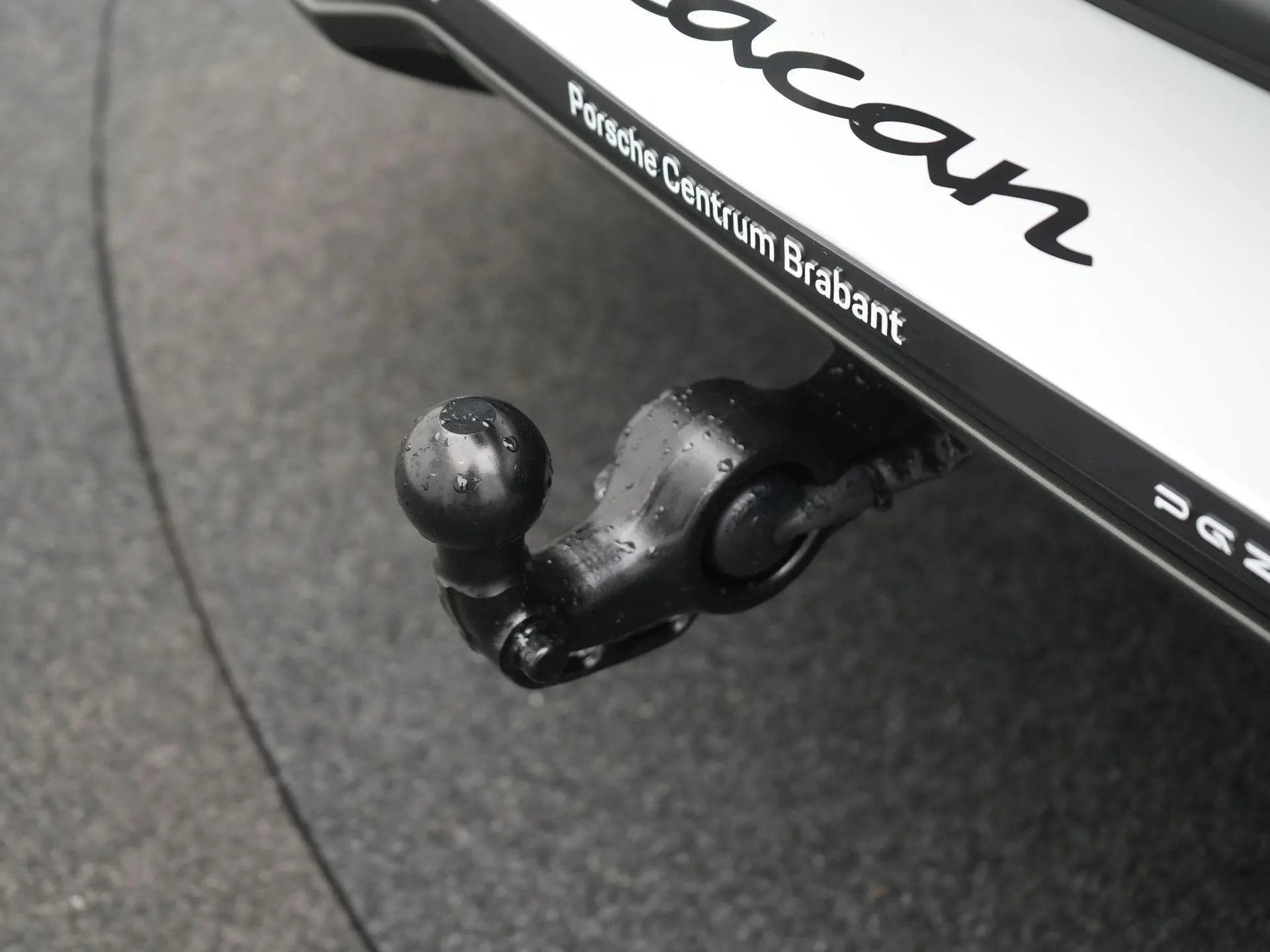 Macan 4 S