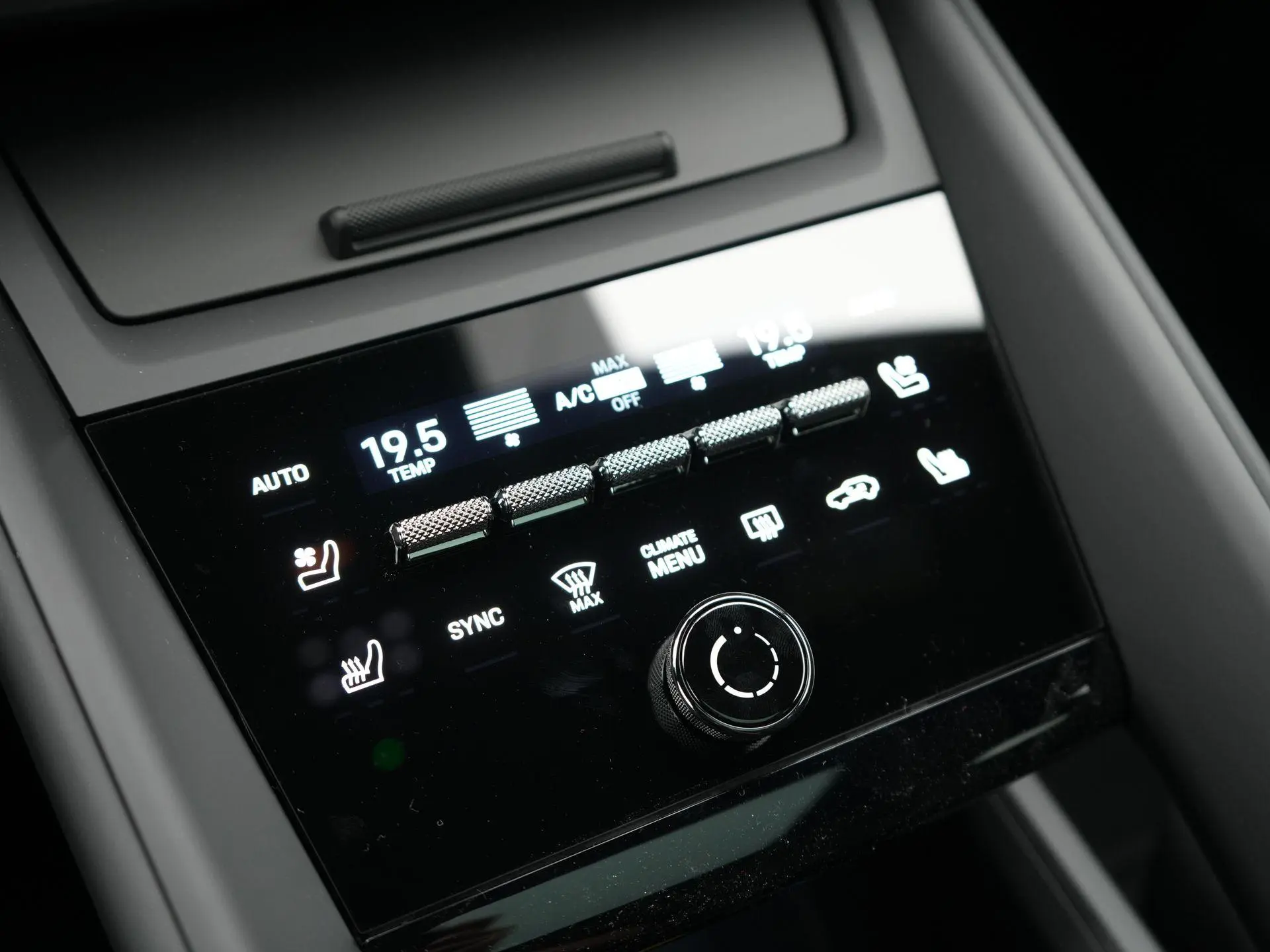 Macan 4 S
