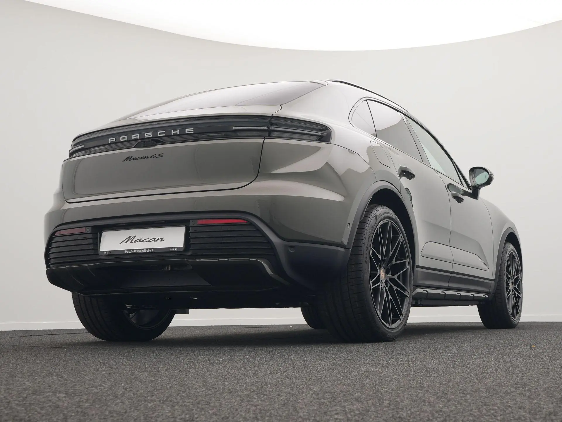 Macan 4S