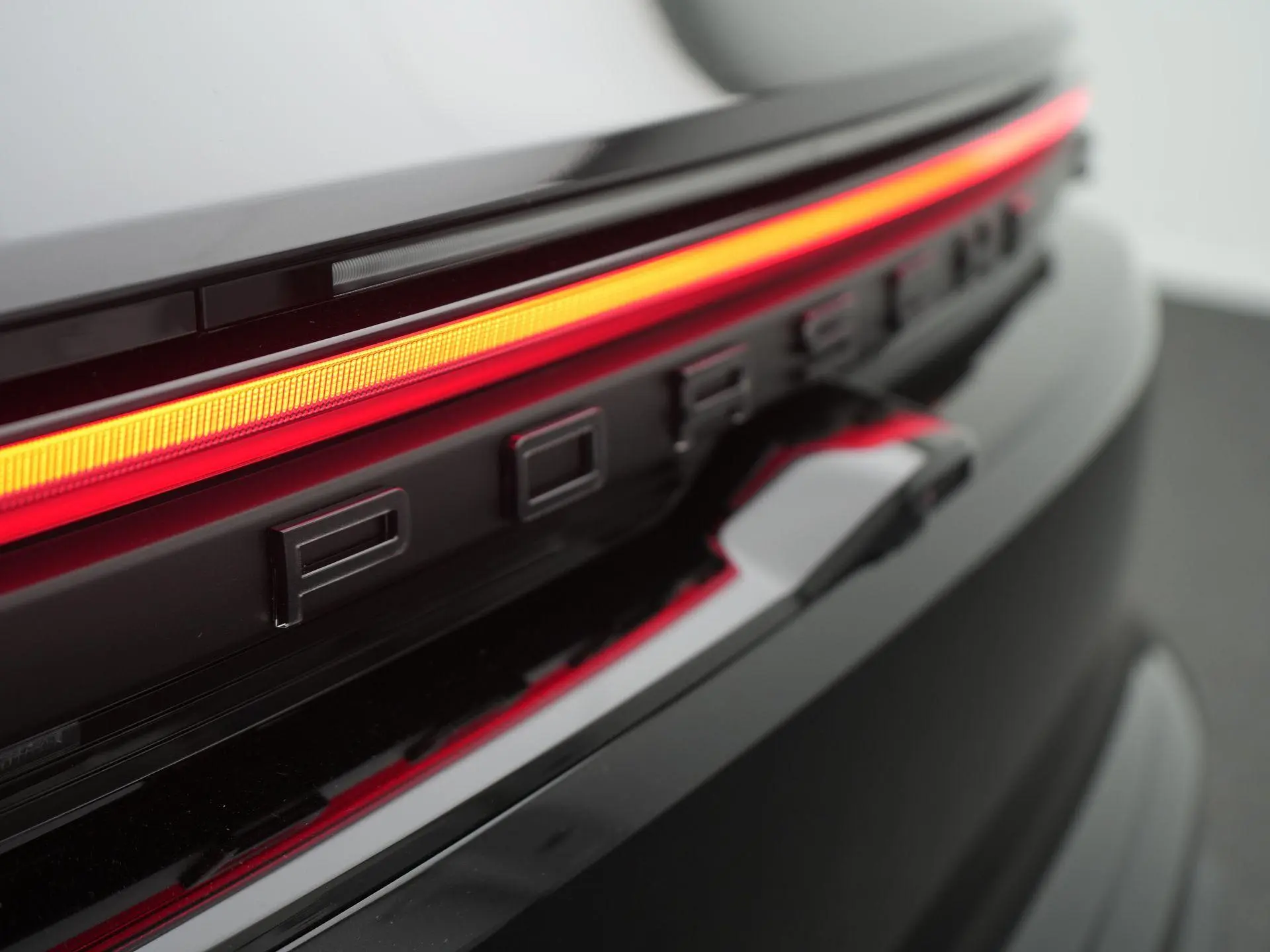 Macan 4