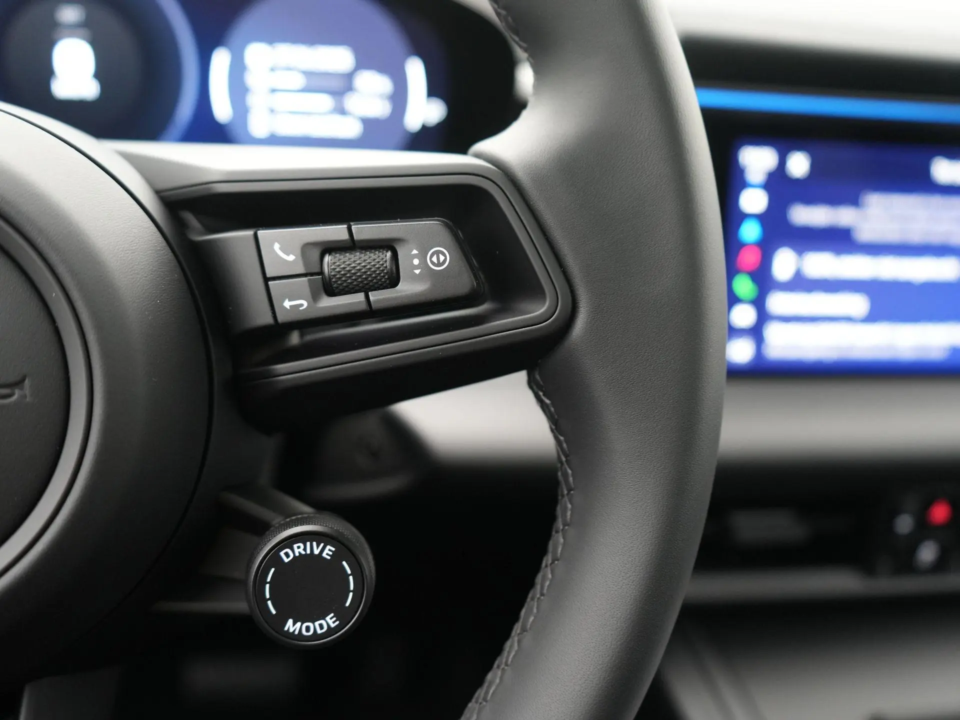 Macan 4