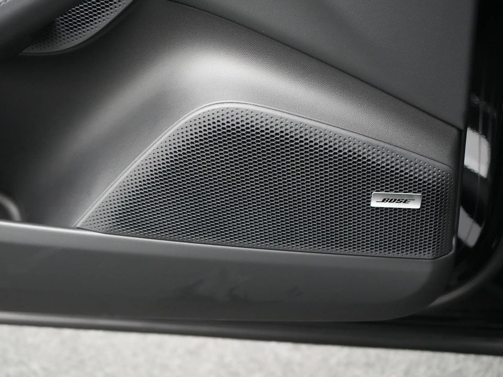 Macan 4
