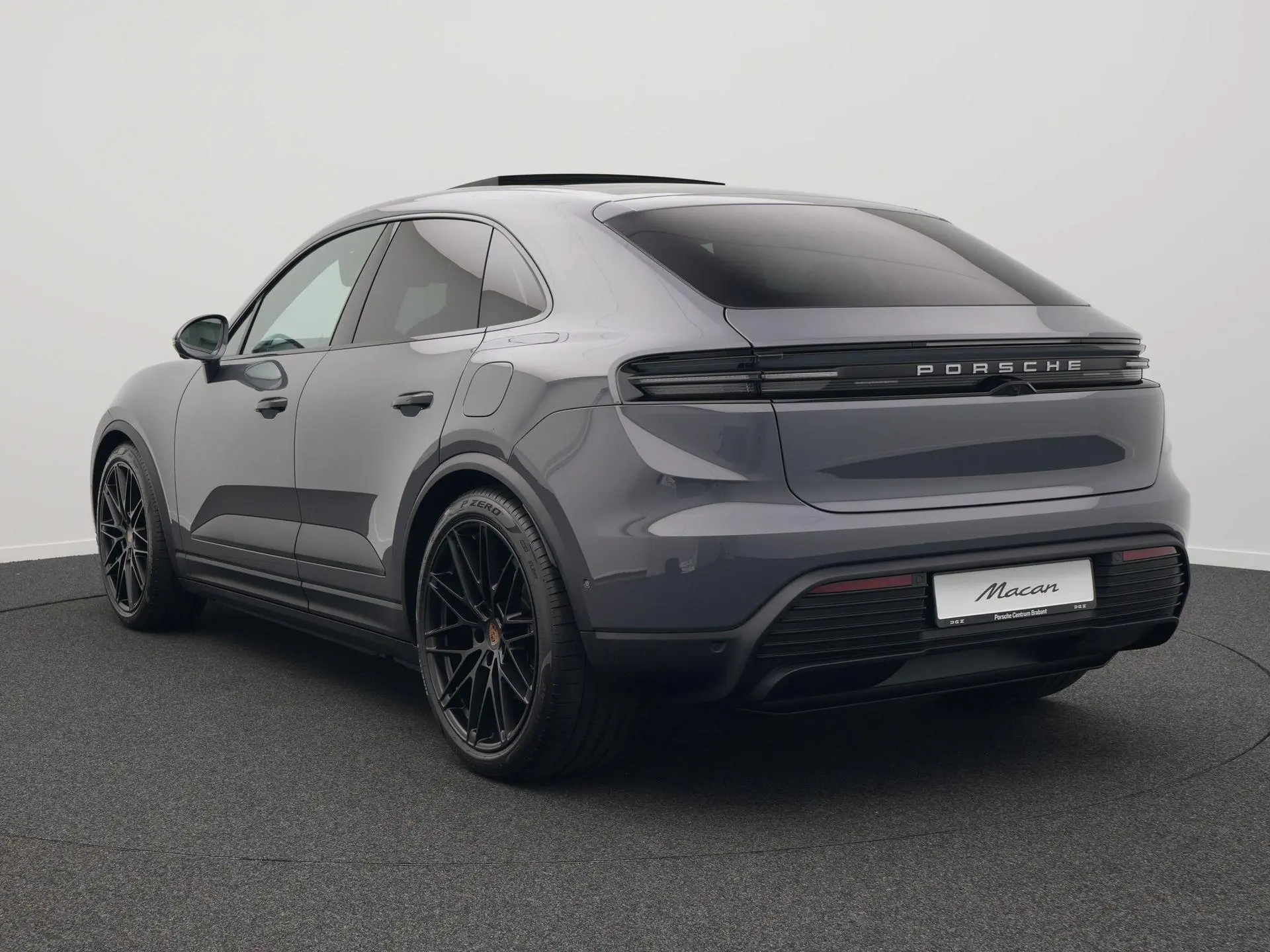 Macan 4