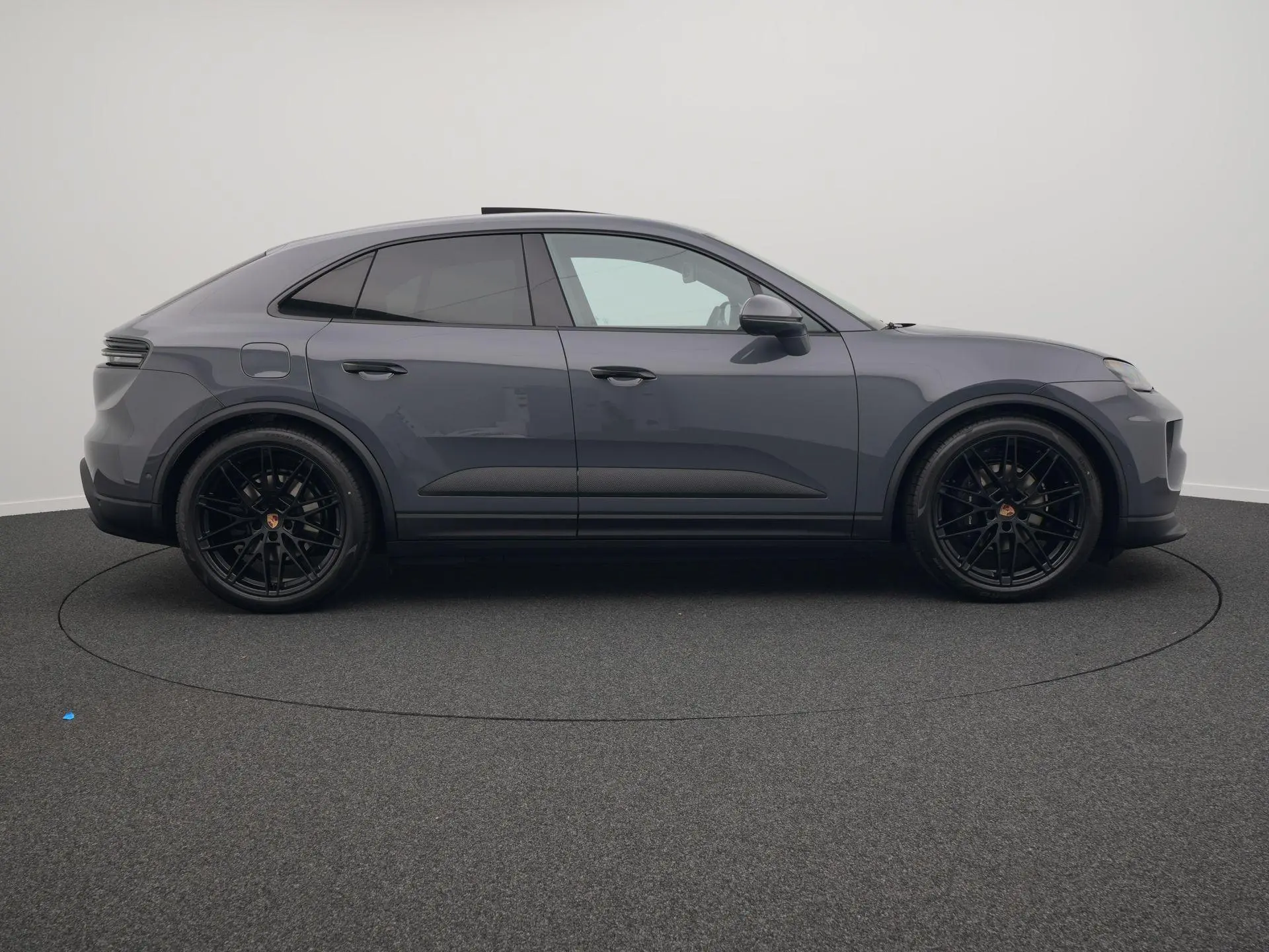 Macan 4