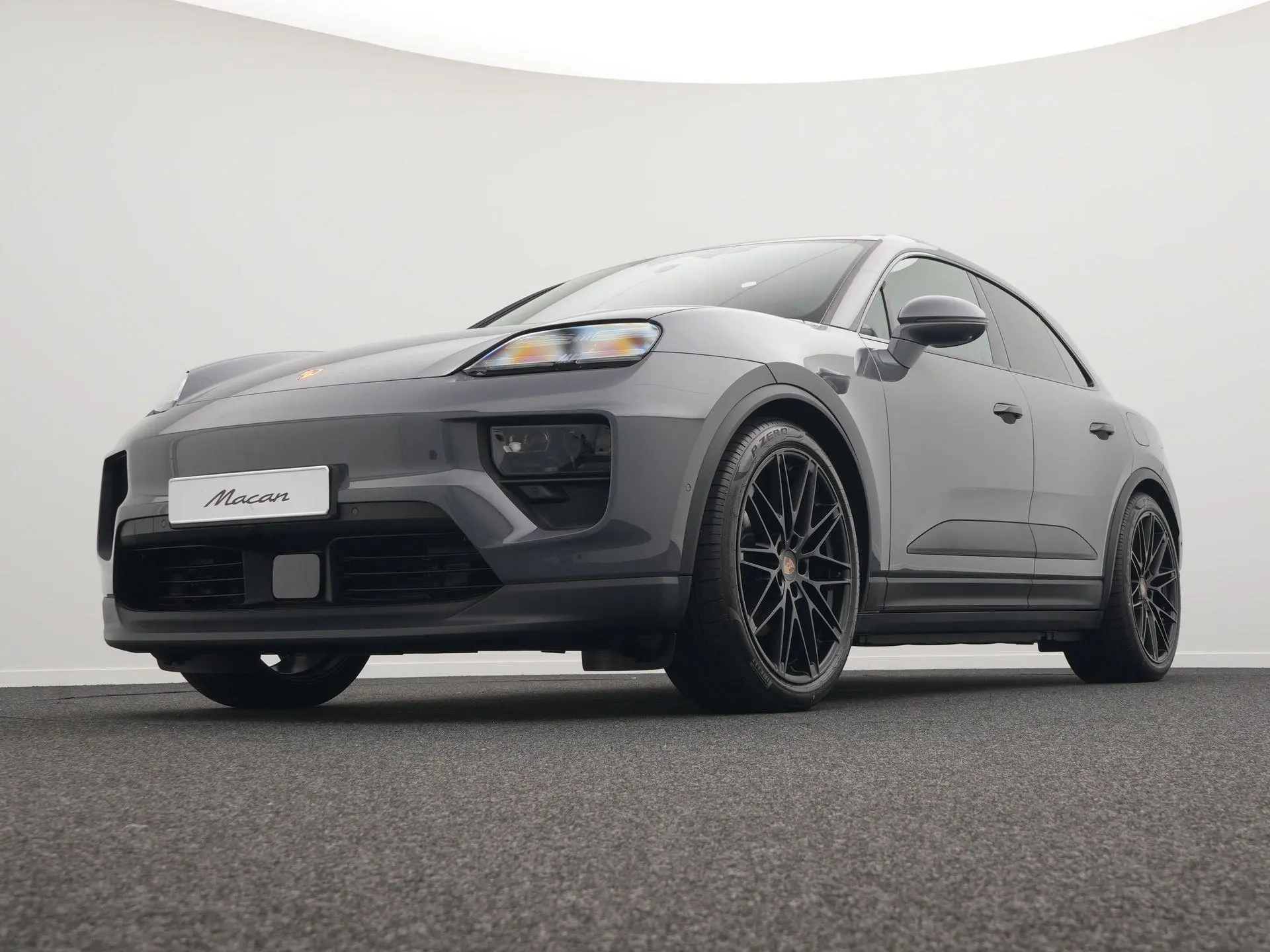 Macan 4