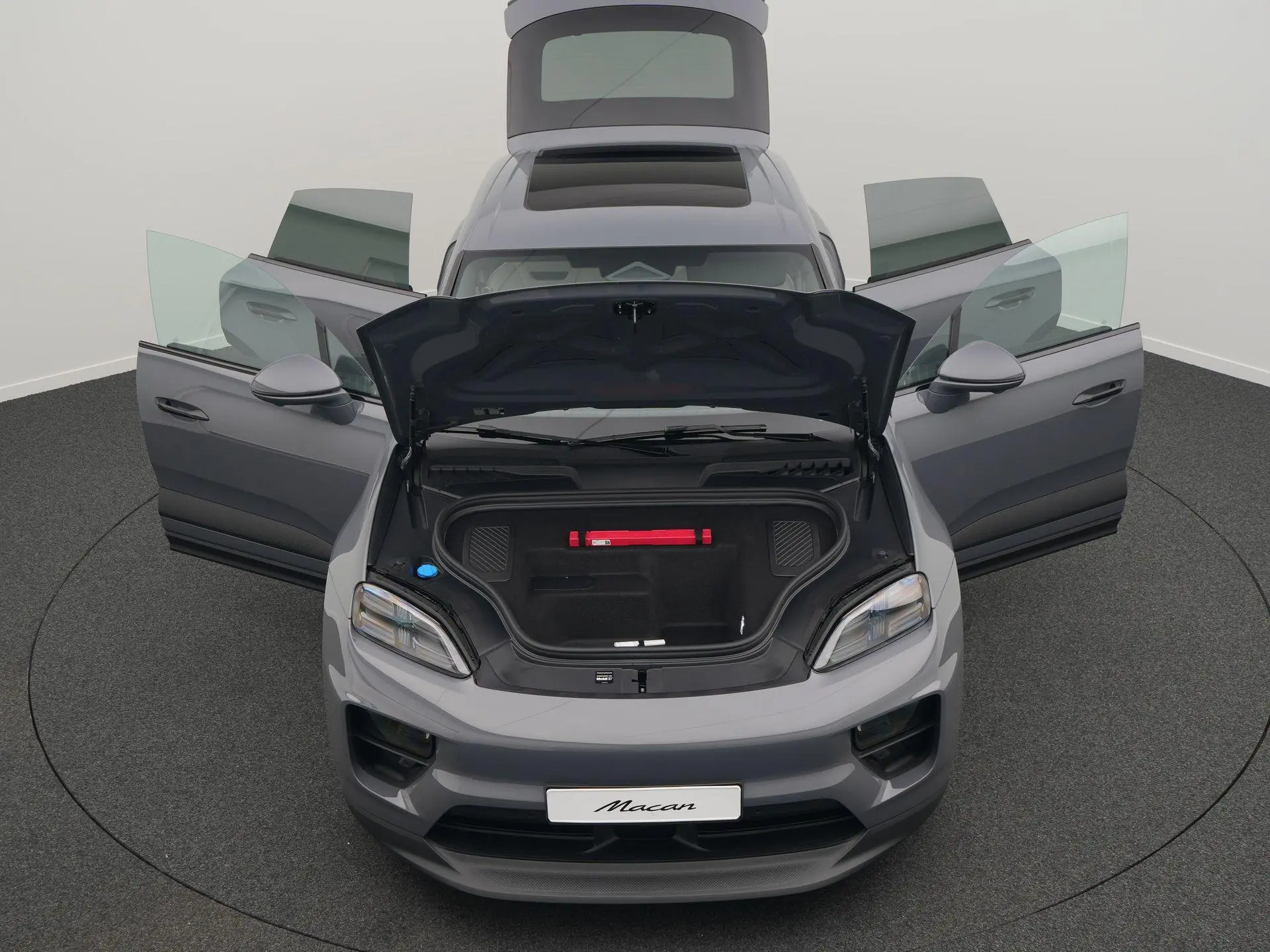 Macan 4