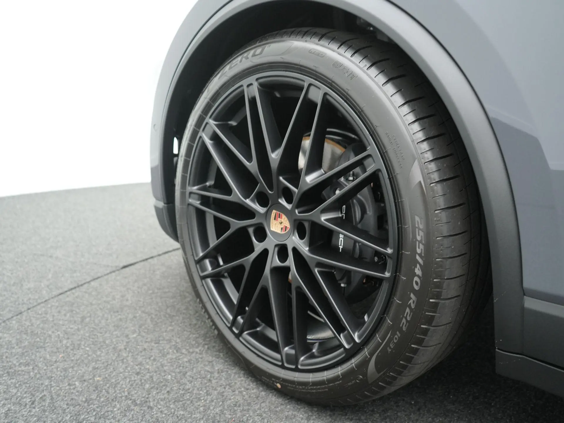 Macan 4