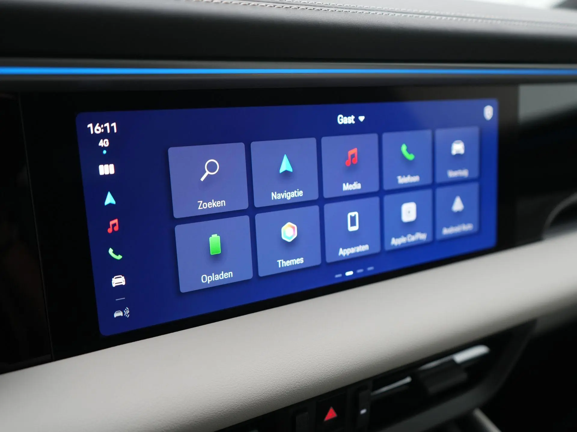 Macan 4