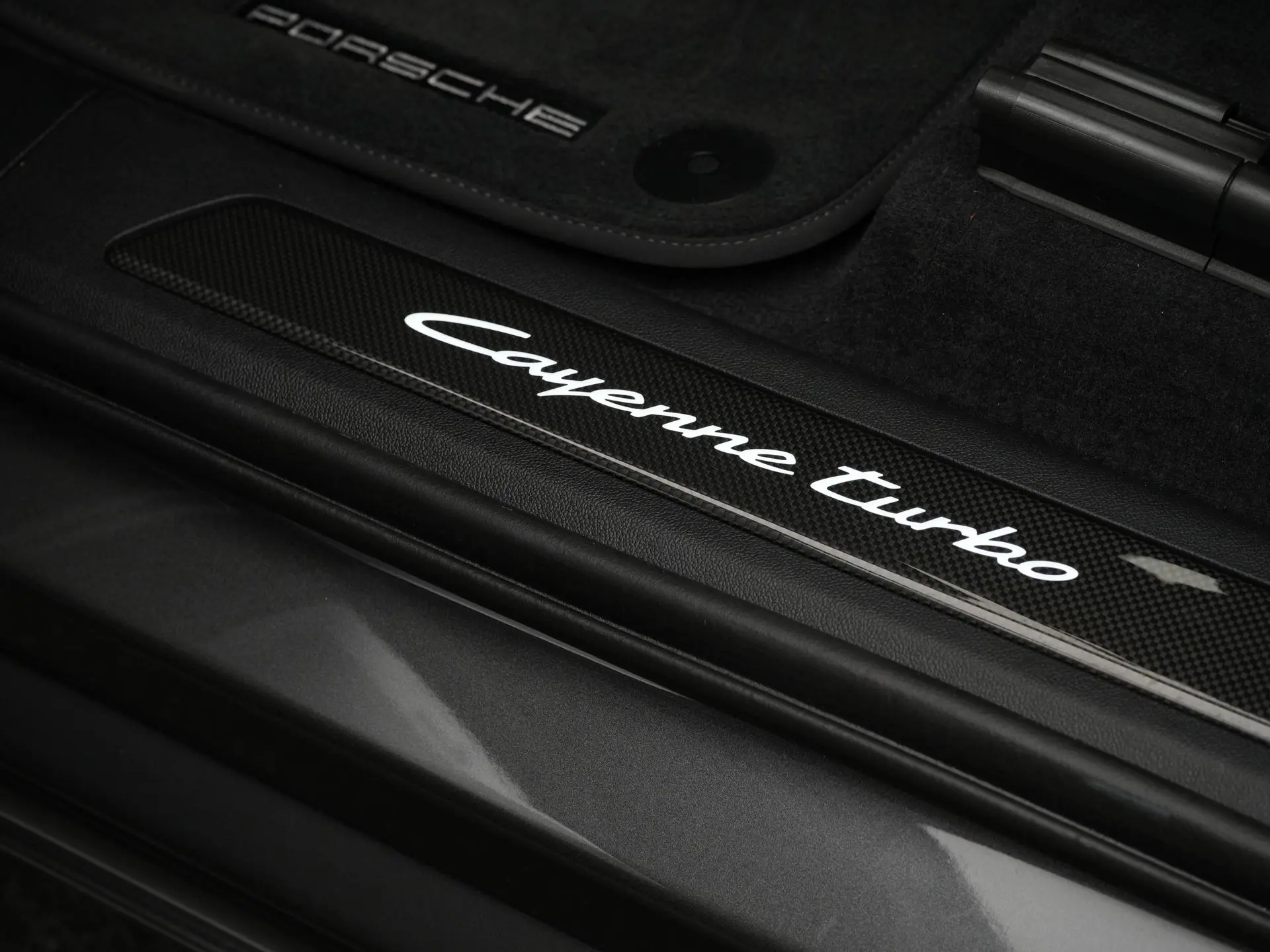 Cayenne Turbo E-Hybrid