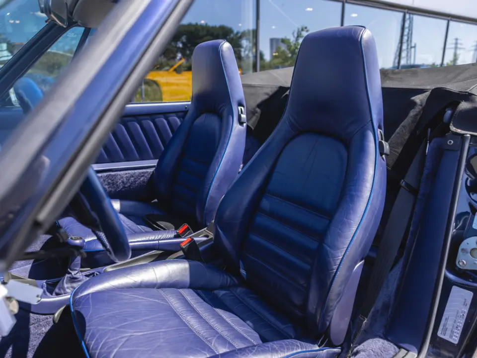 911 Carrera 2 Cabriolet