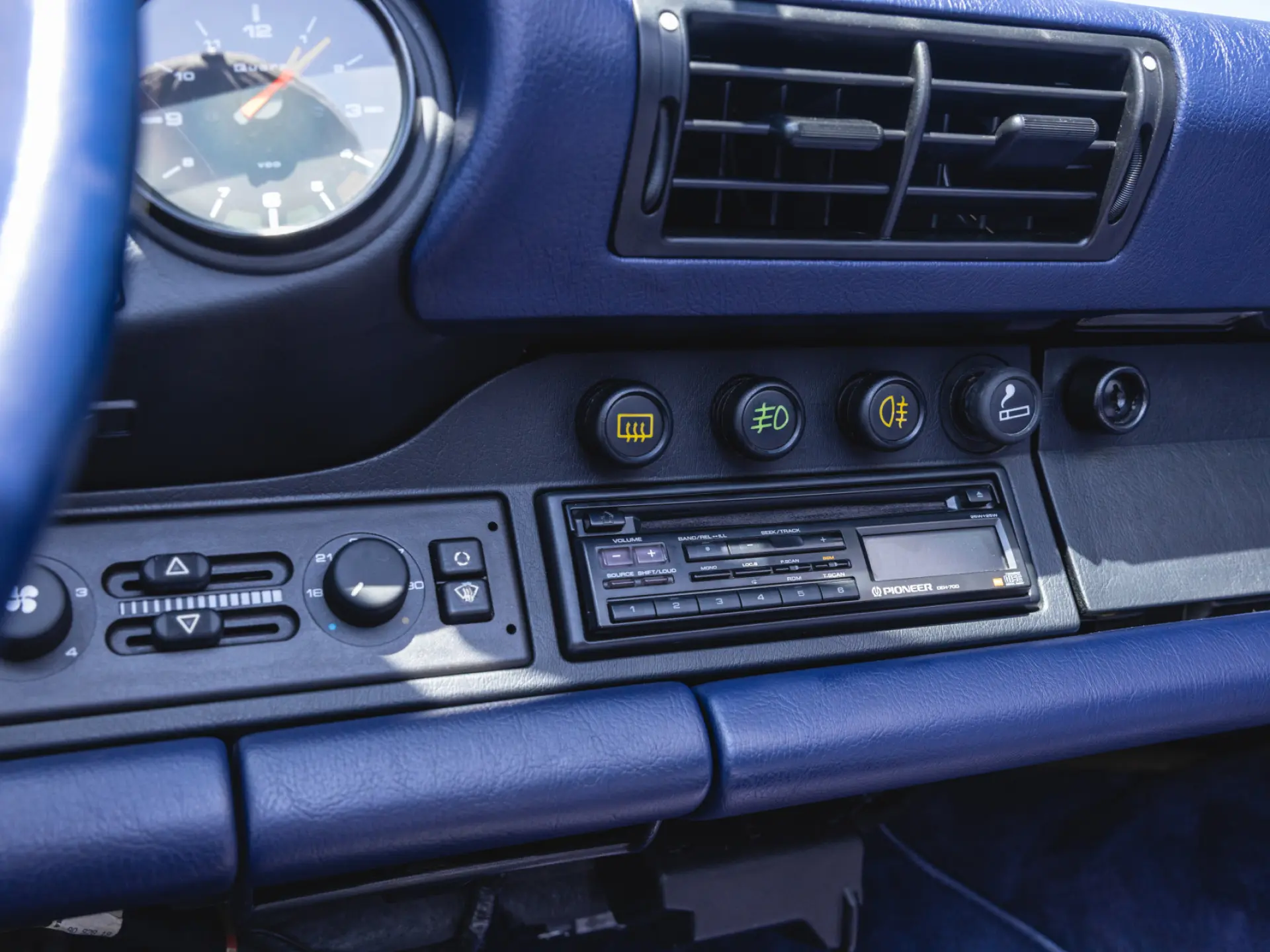 911 Carrera 2 Cabriolet