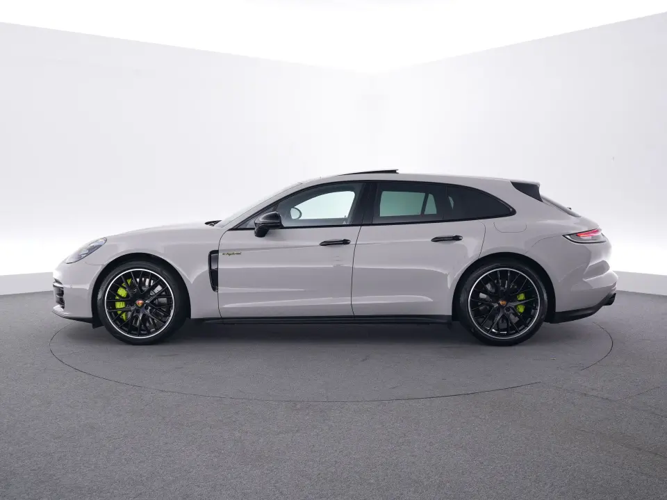 Porsche Panamera 4S E-Hybrid Sport Turismo