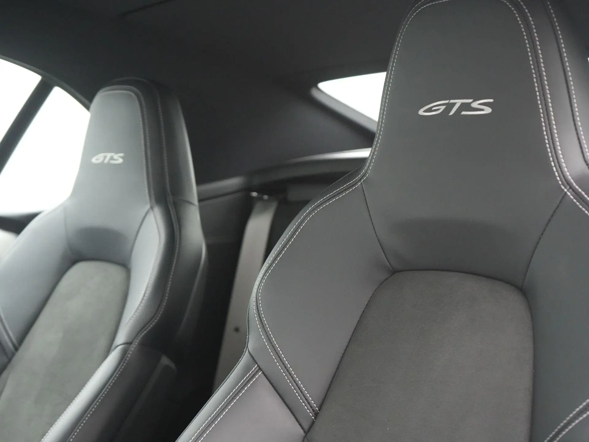 911 Carrera 4 GTS Cabriolet
