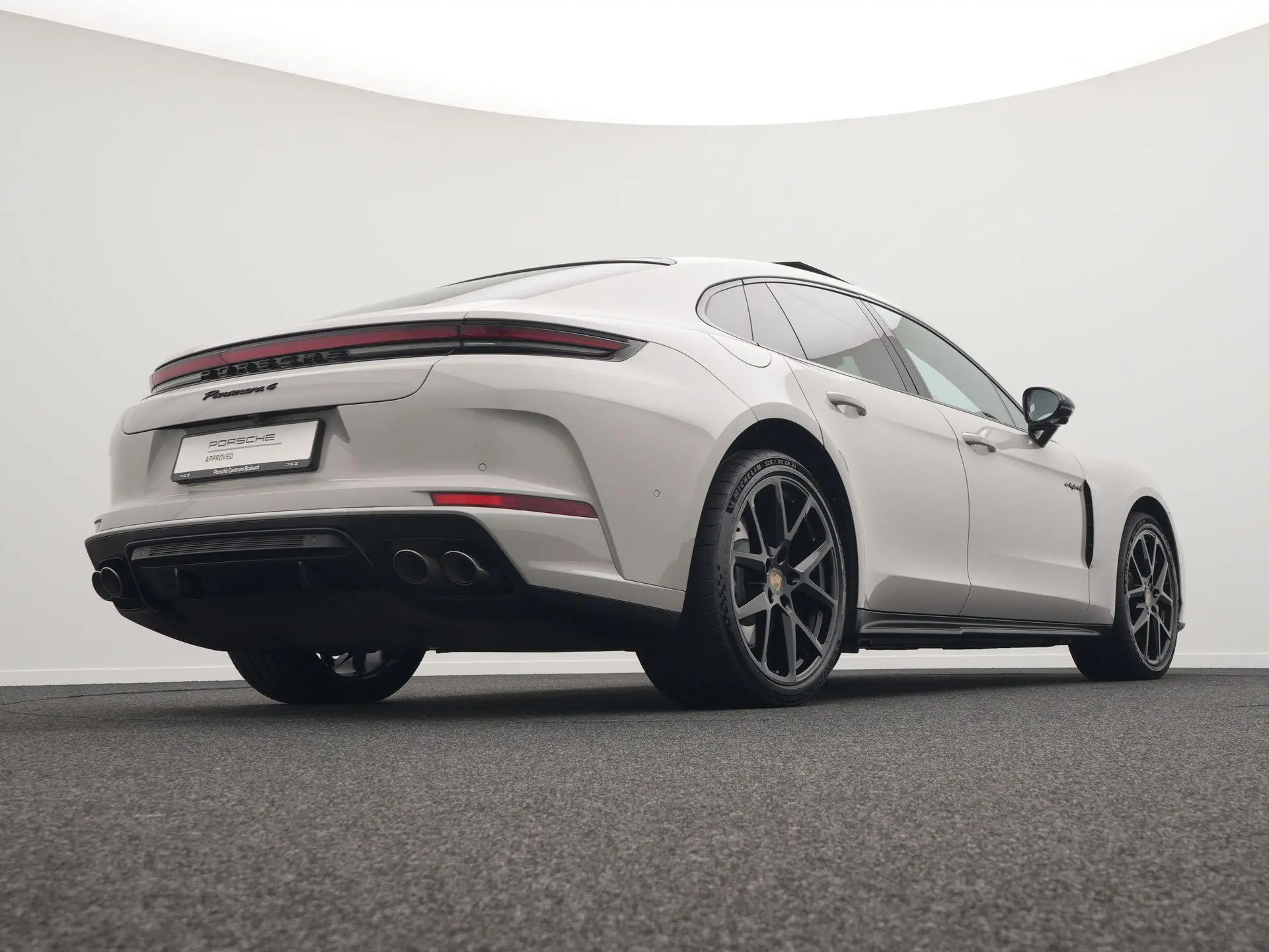 Panamera 4 E-Hybrid