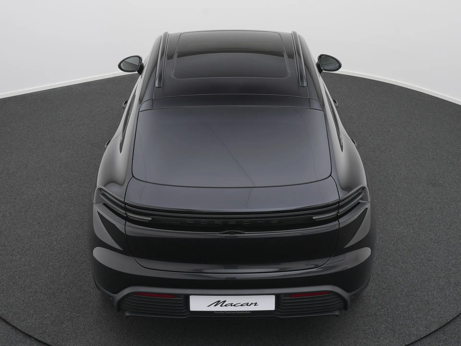 Macan 4