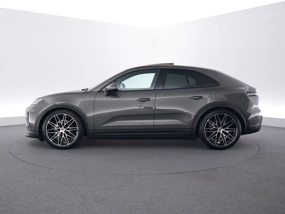 Macan 4