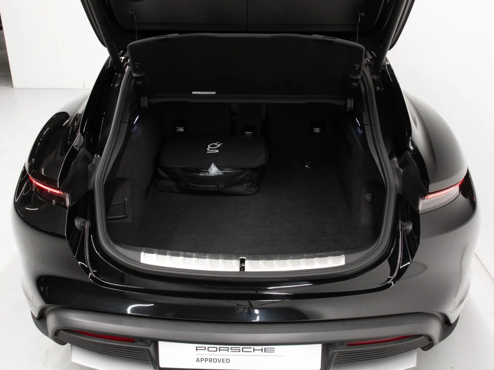Taycan 4S Cross Turismo Performance-accu Plus