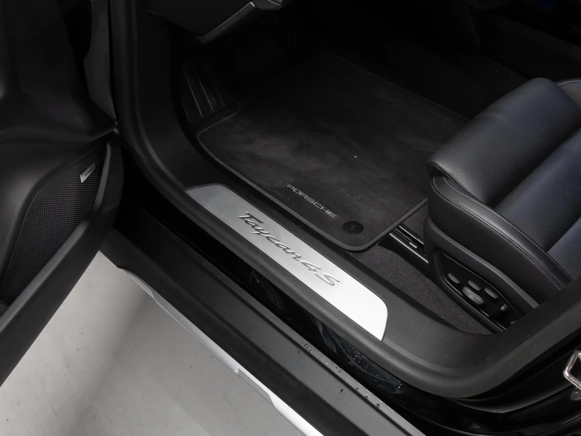 Taycan 4S Cross Turismo Performance-accu Plus