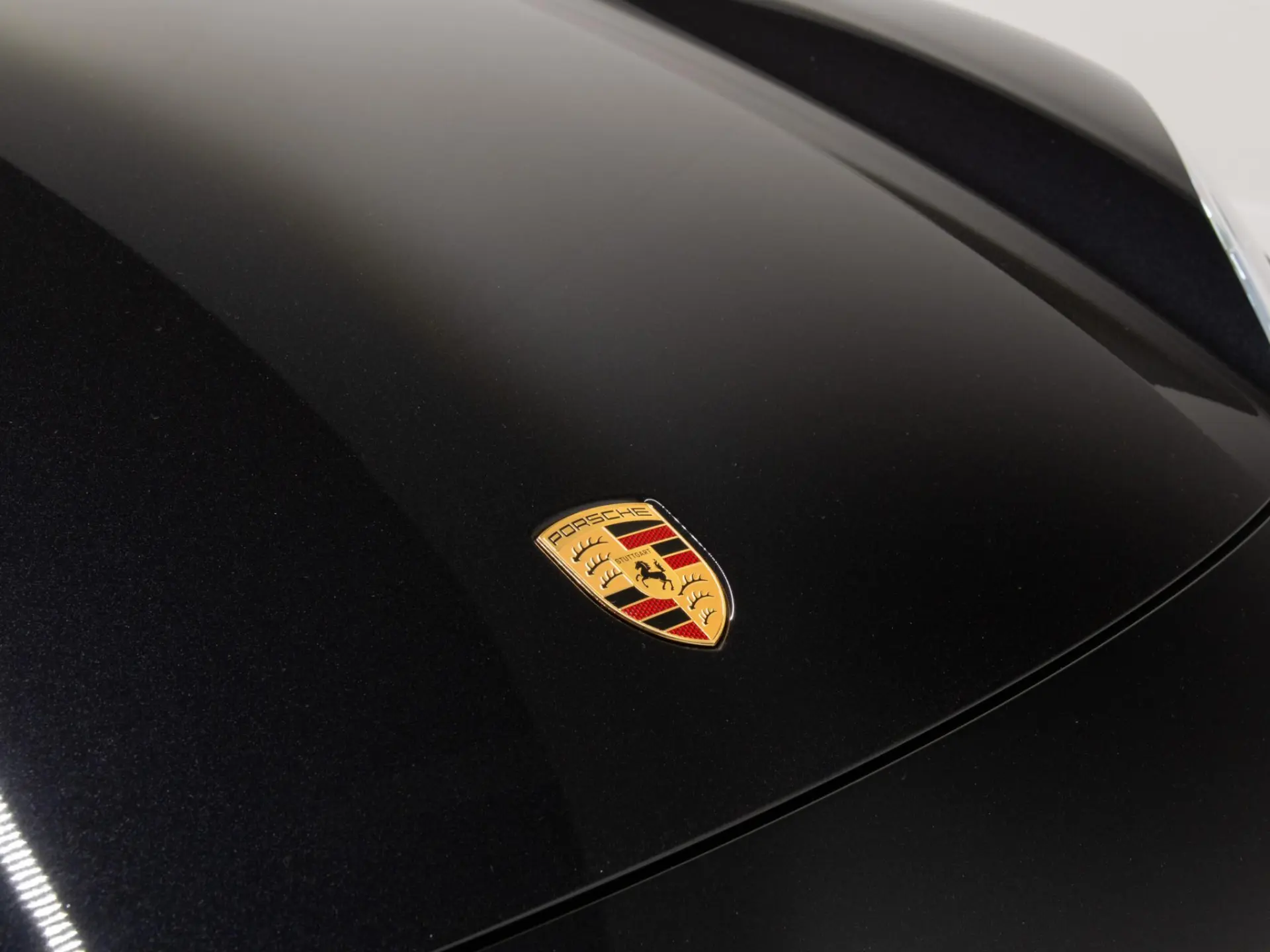 Macan 4