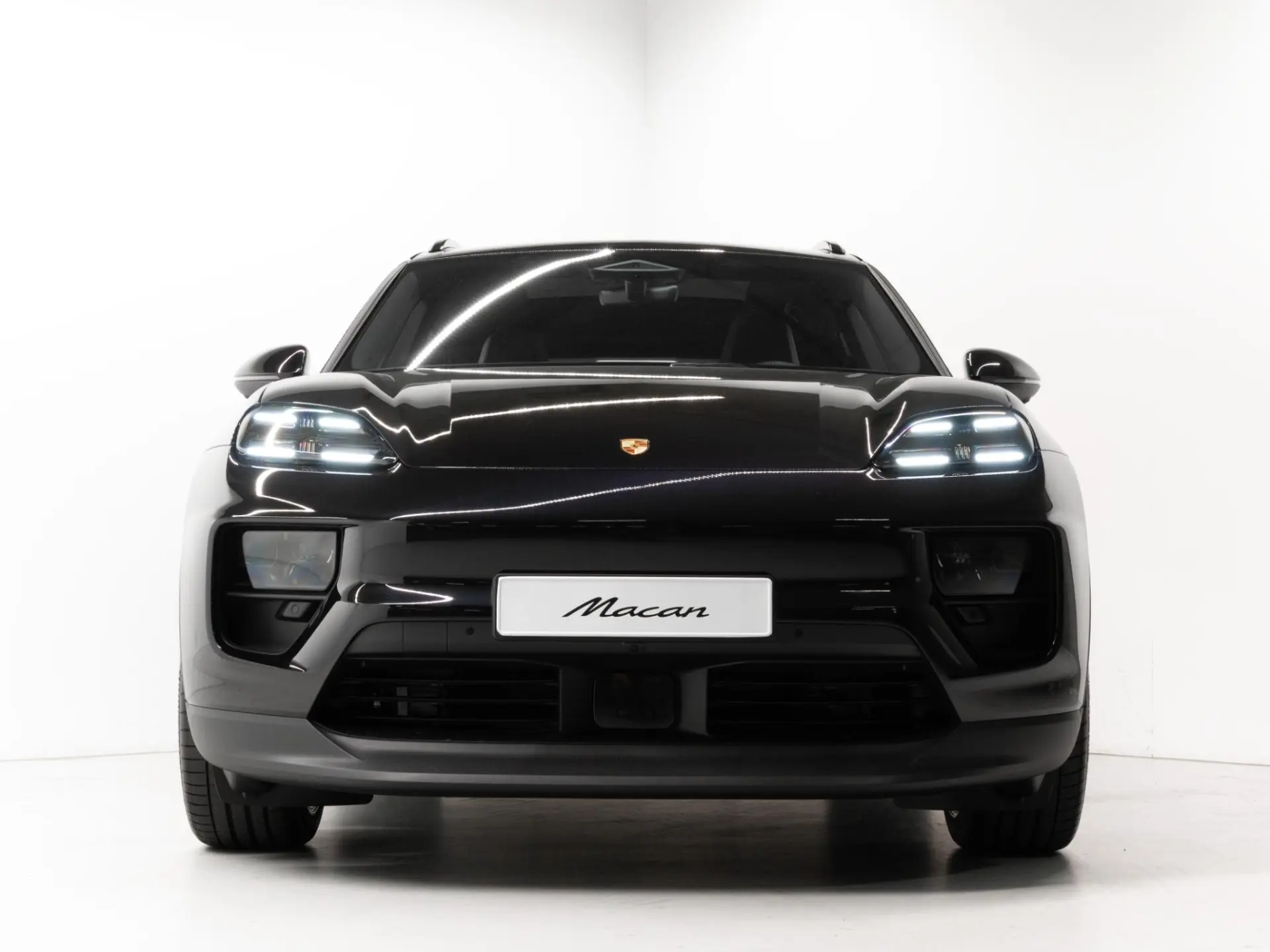 Macan 4