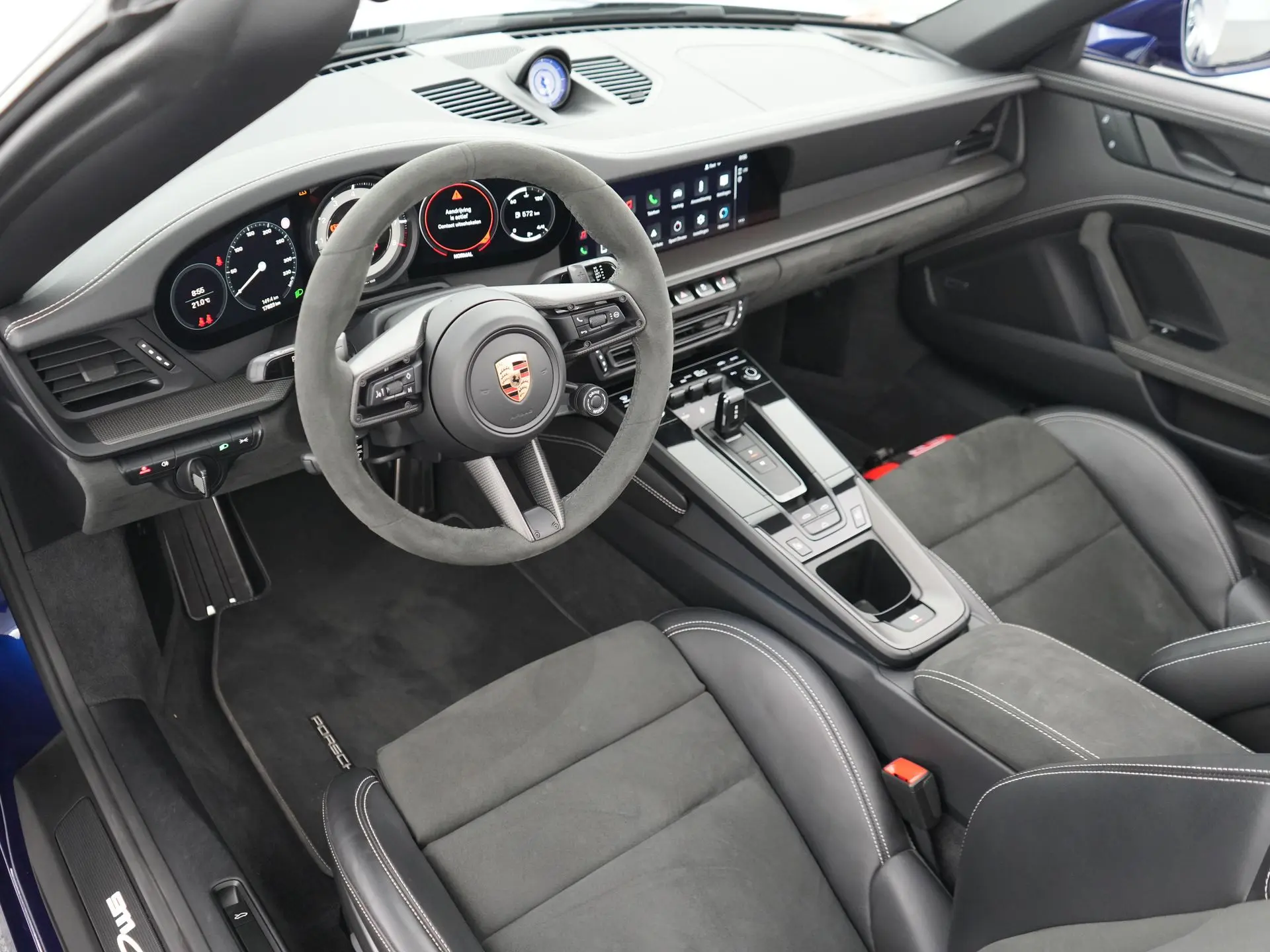 911 Carrera 4 GTS Cabriolet