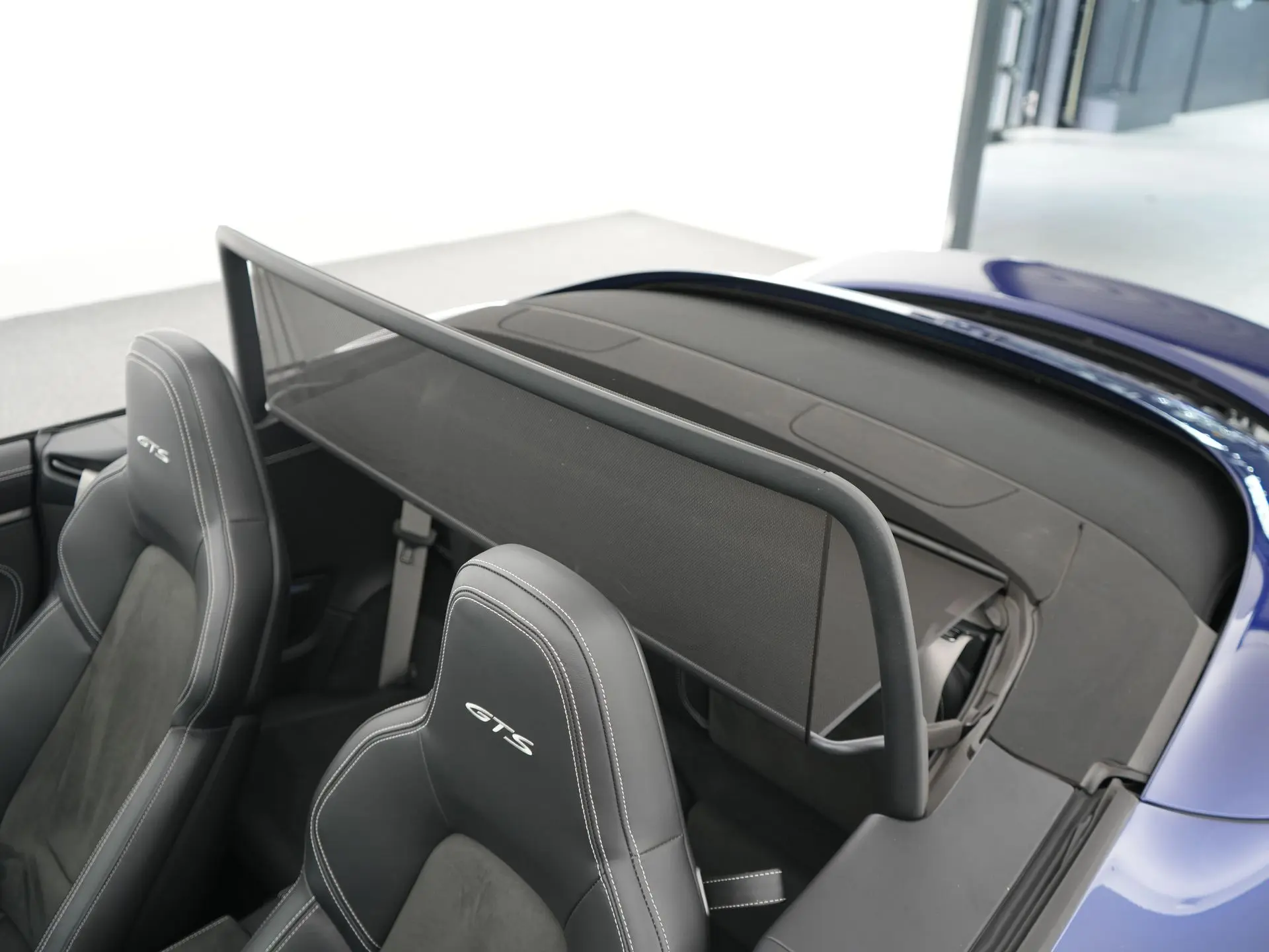 911 Carrera 4 GTS Cabriolet