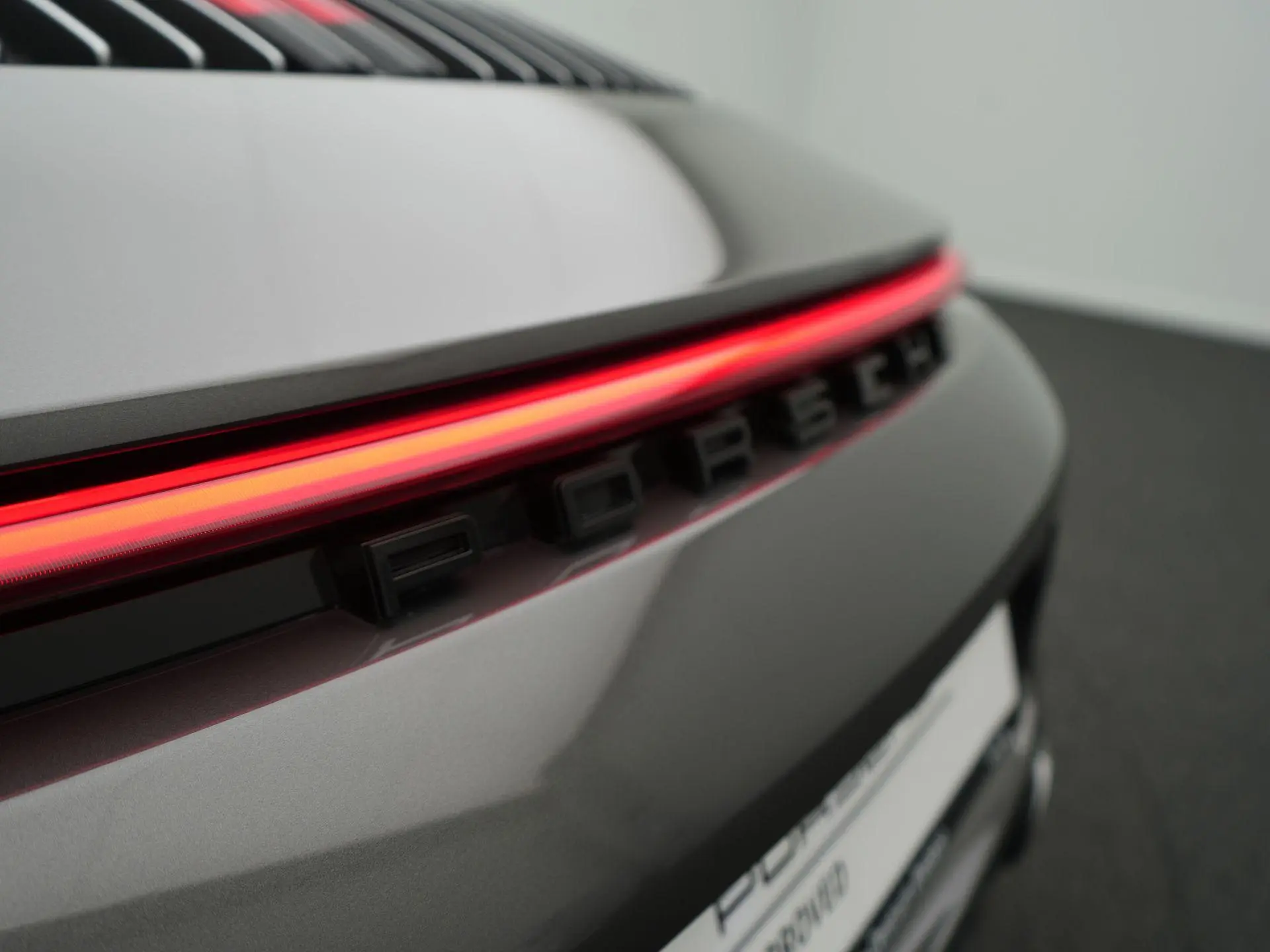 911 Carrera 4S