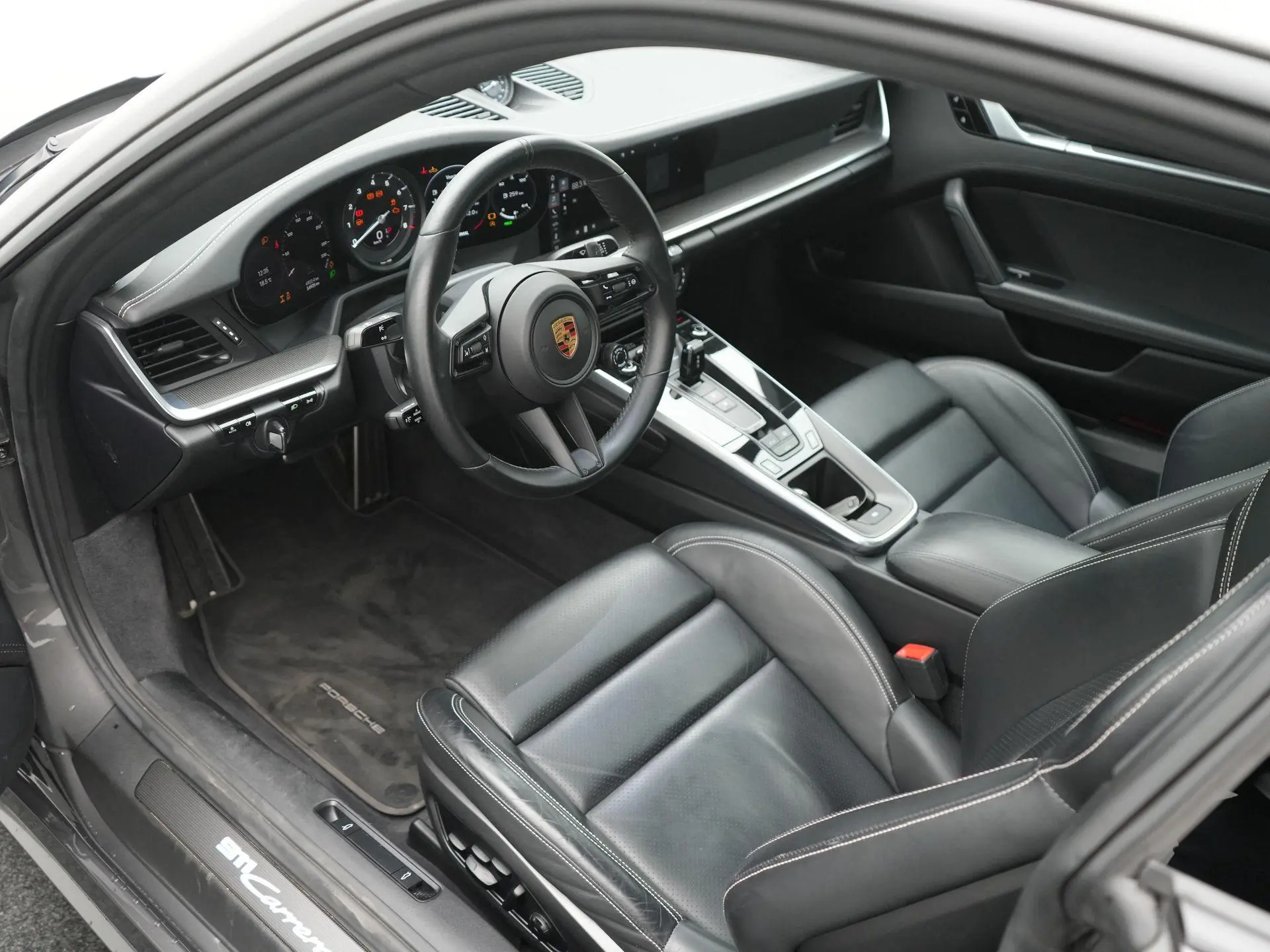 911 Carrera 4S