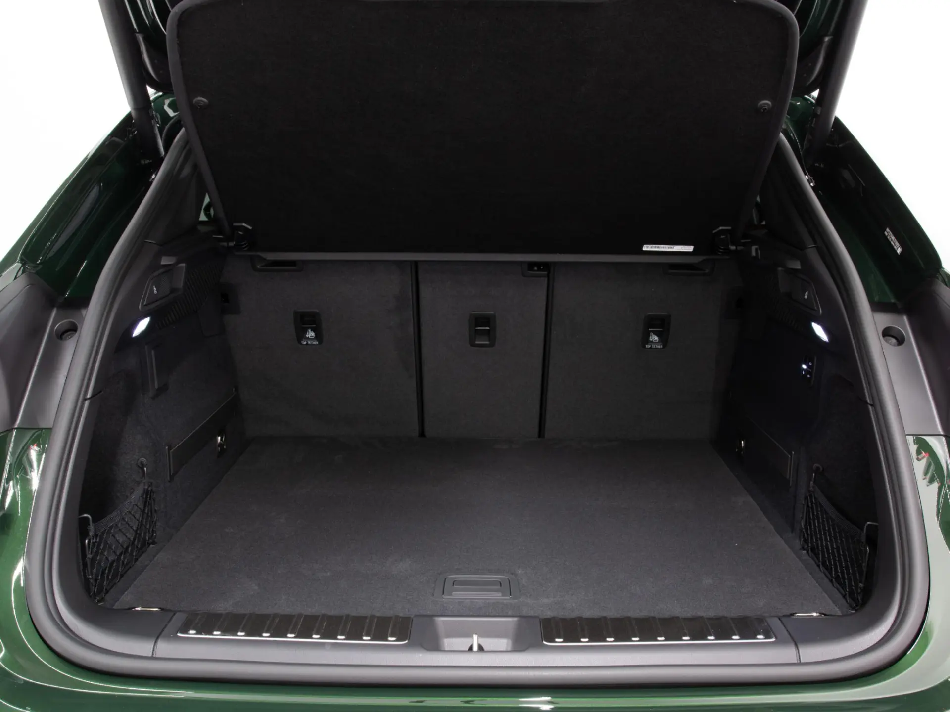 Macan 4