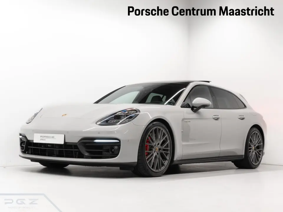 Porsche Panamera 4S E-Hybrid Sport Turismo