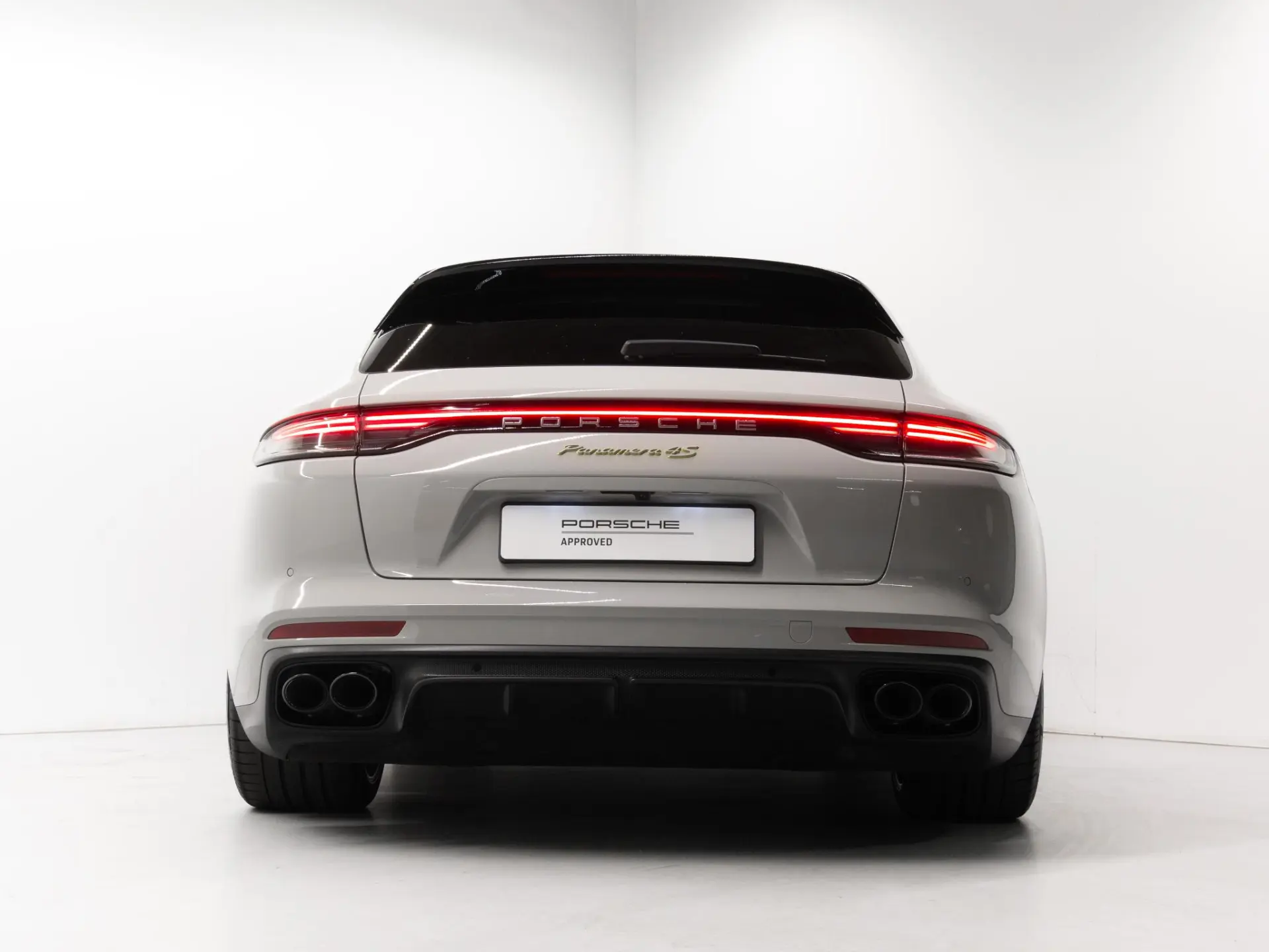 Panamera 4S E-Hybrid Sport Turismo