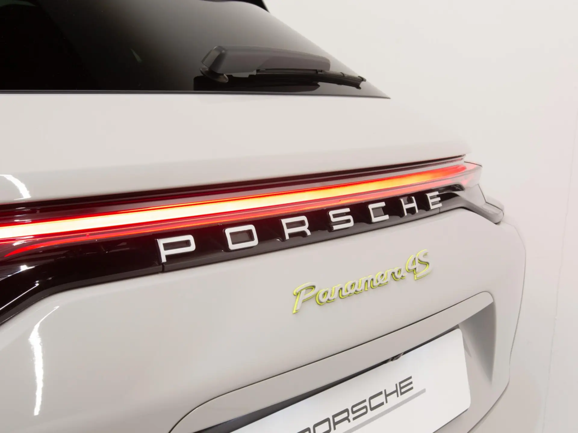 Panamera 4S E-Hybrid Sport Turismo