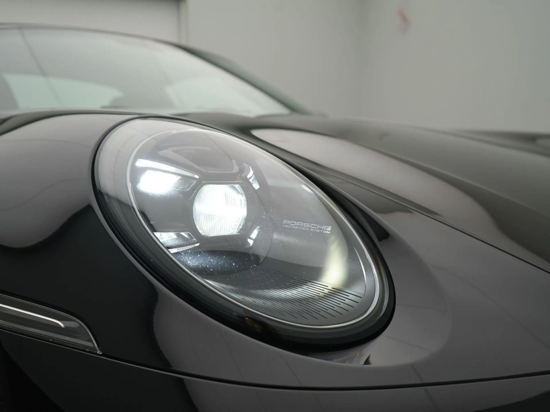 911 Targa 4
