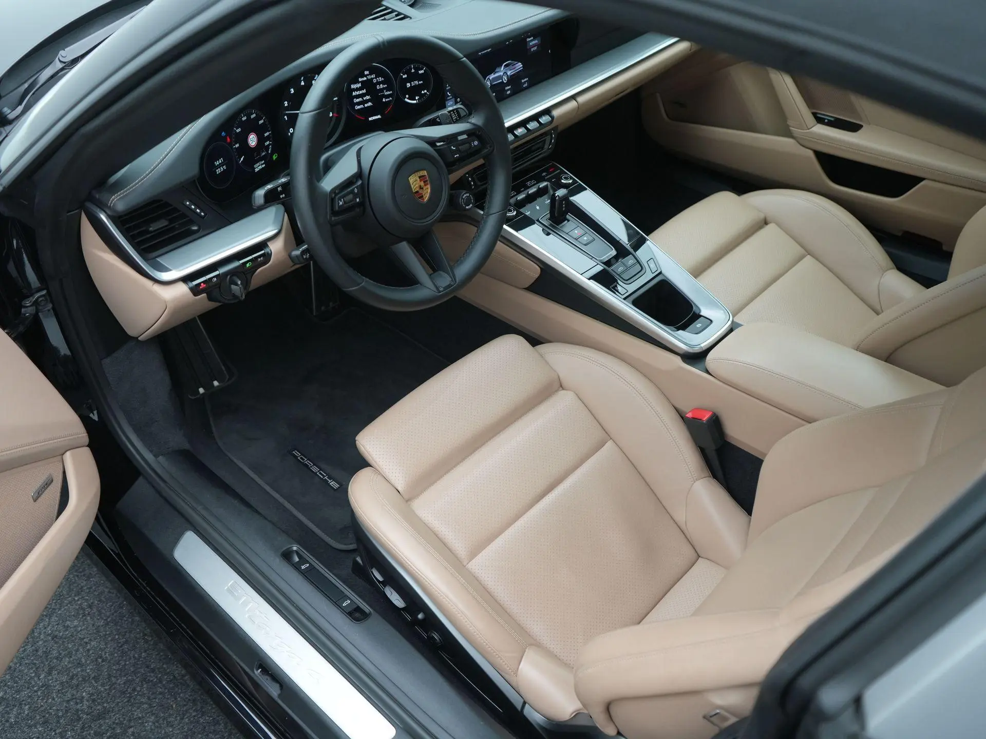 911 Targa 4