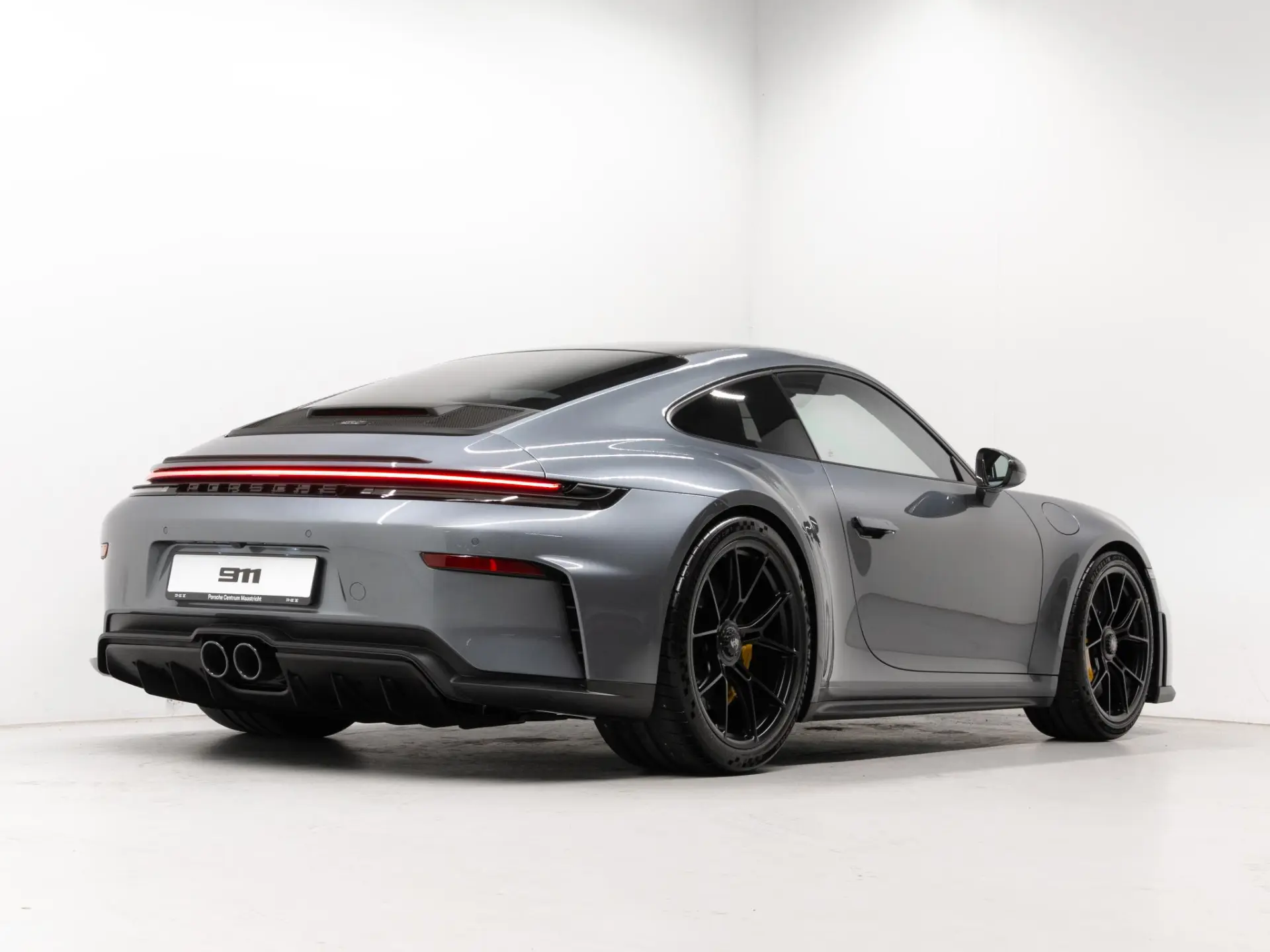 911 GT3 Touring
