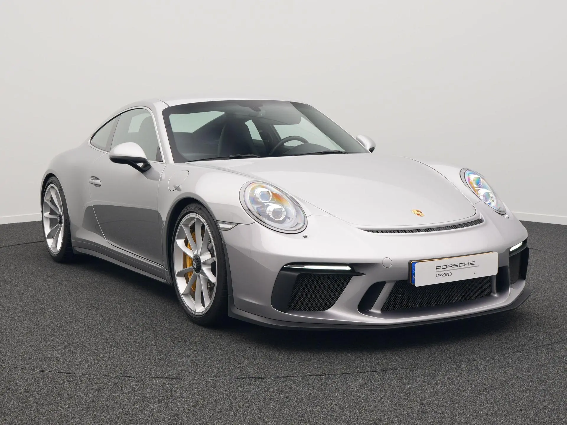 911 GT3 Touring