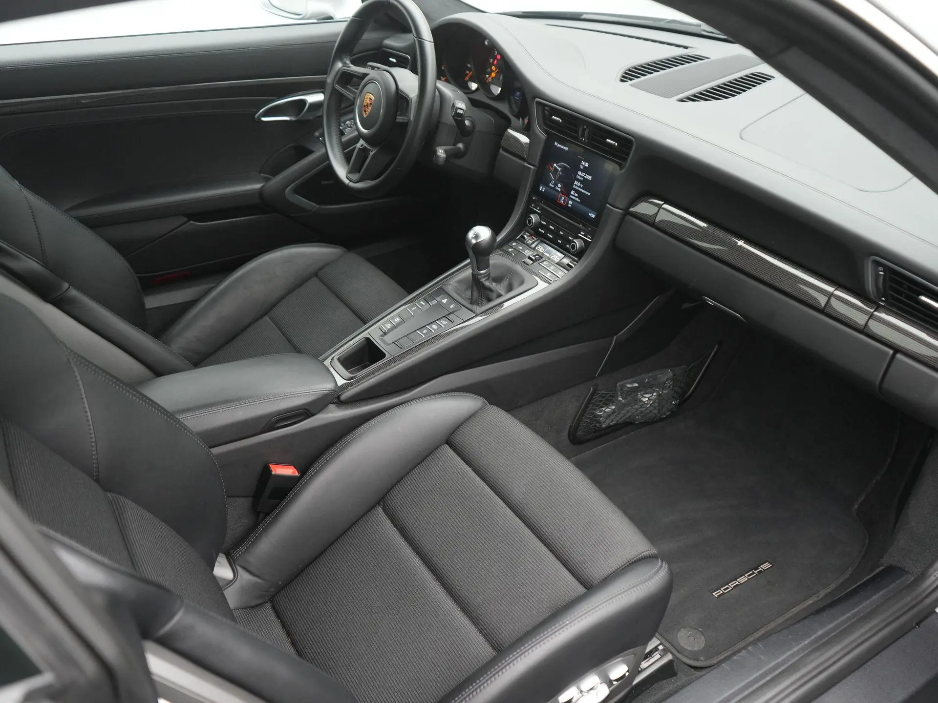 911 GT3 Touring