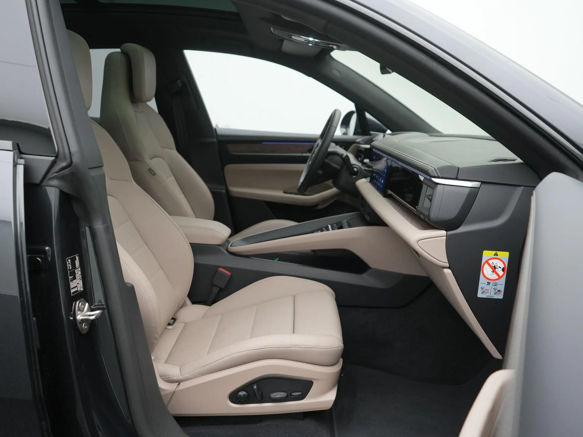 Macan 4 S