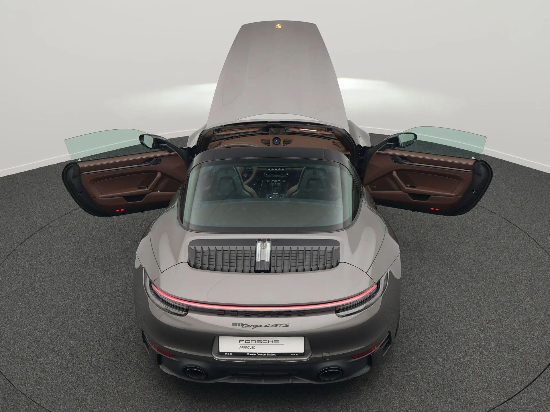 911 4 GTS