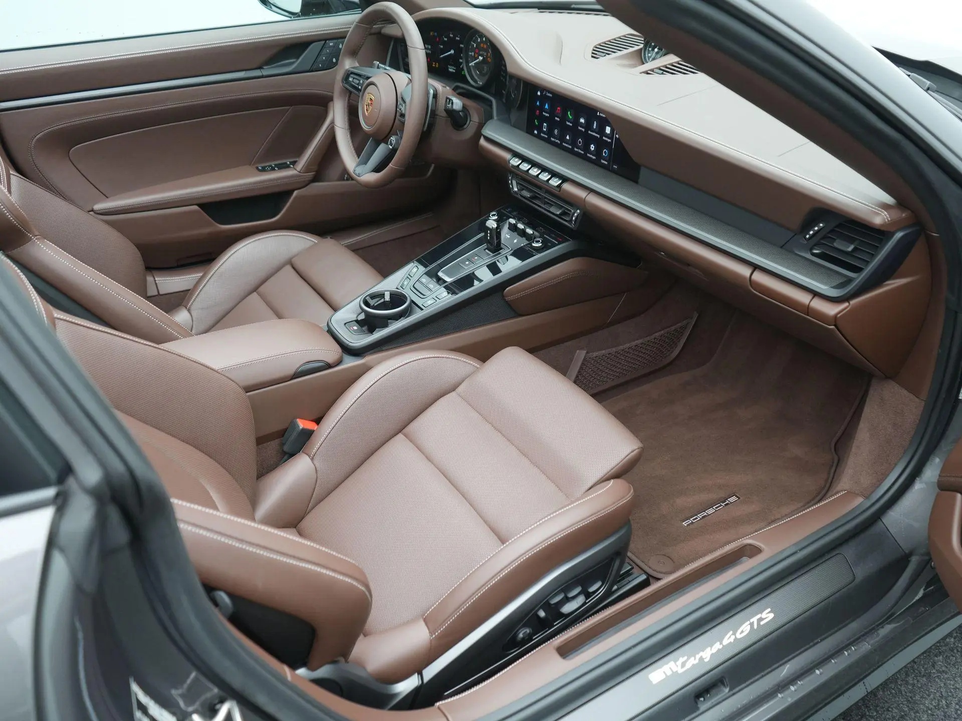 911 4 GTS