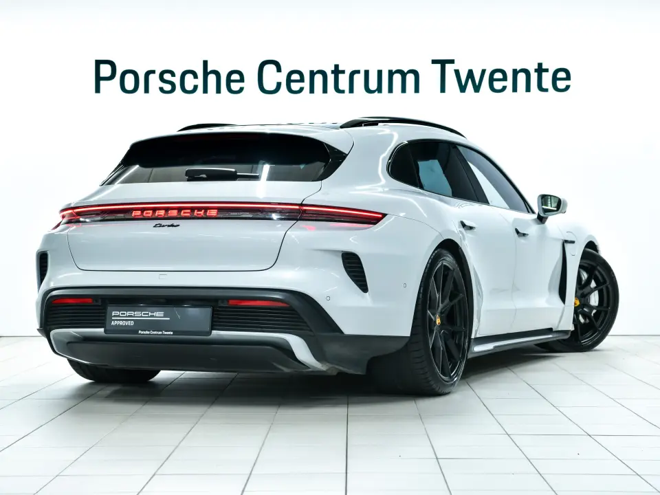 Porsche Taycan Turbo Sport Turismo