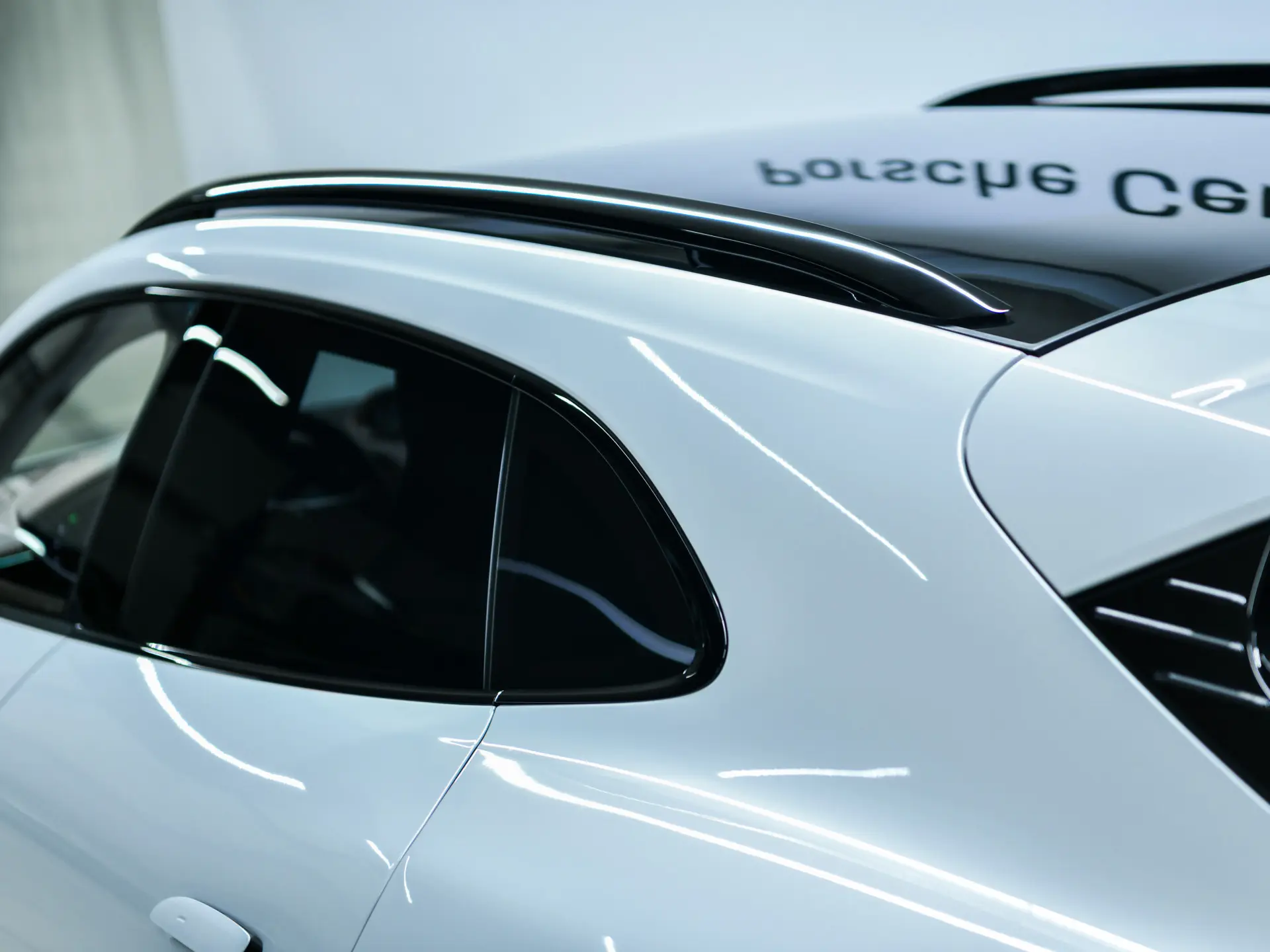 Taycan Turbo Sport Turismo