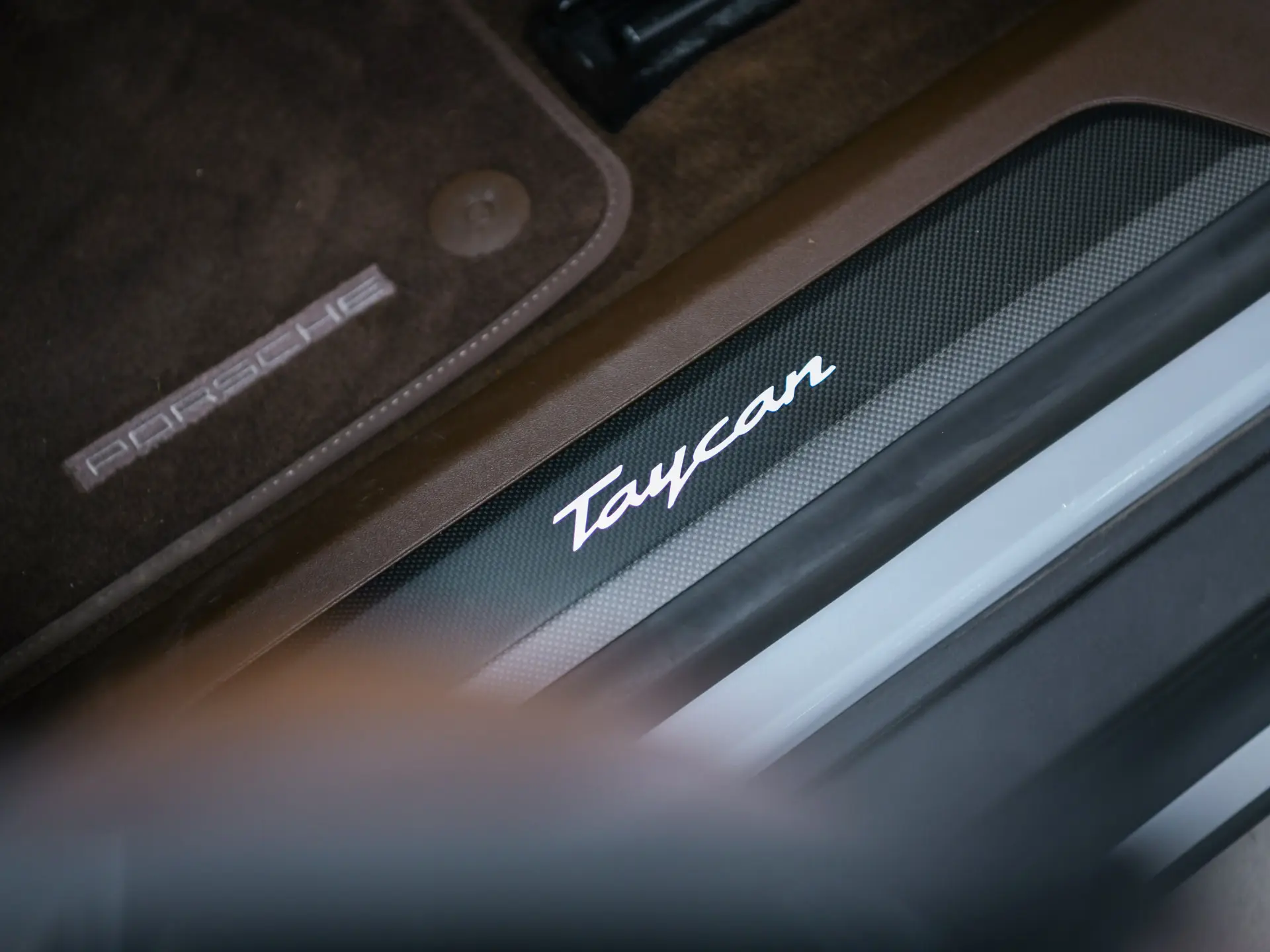 Taycan Turbo Sport Turismo