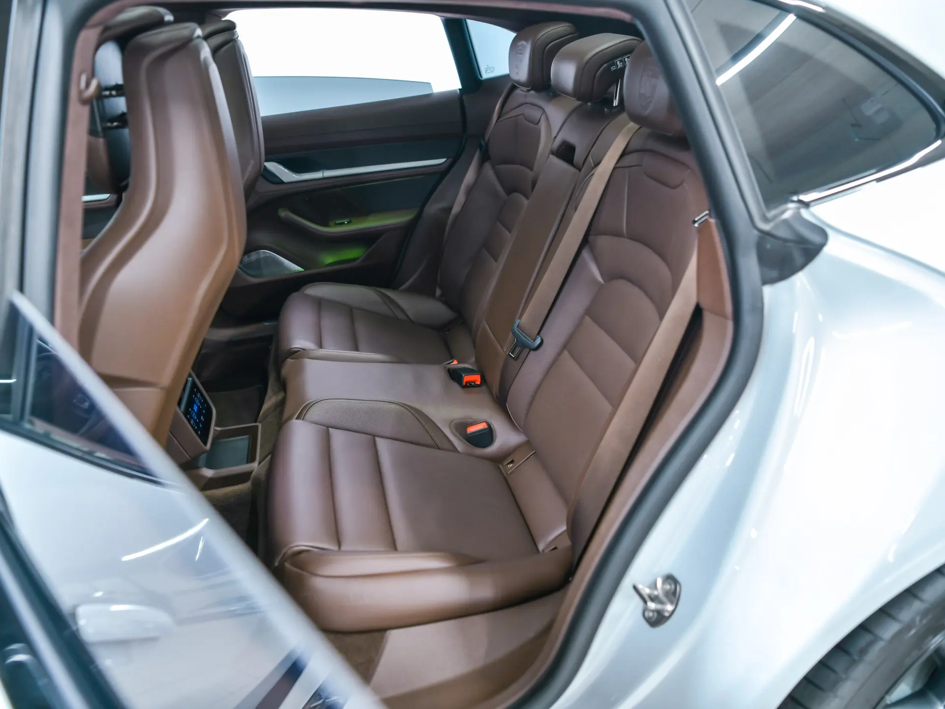 Taycan Turbo Sport Turismo