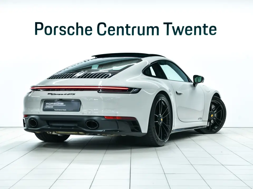 911 Carrera 4 GTS